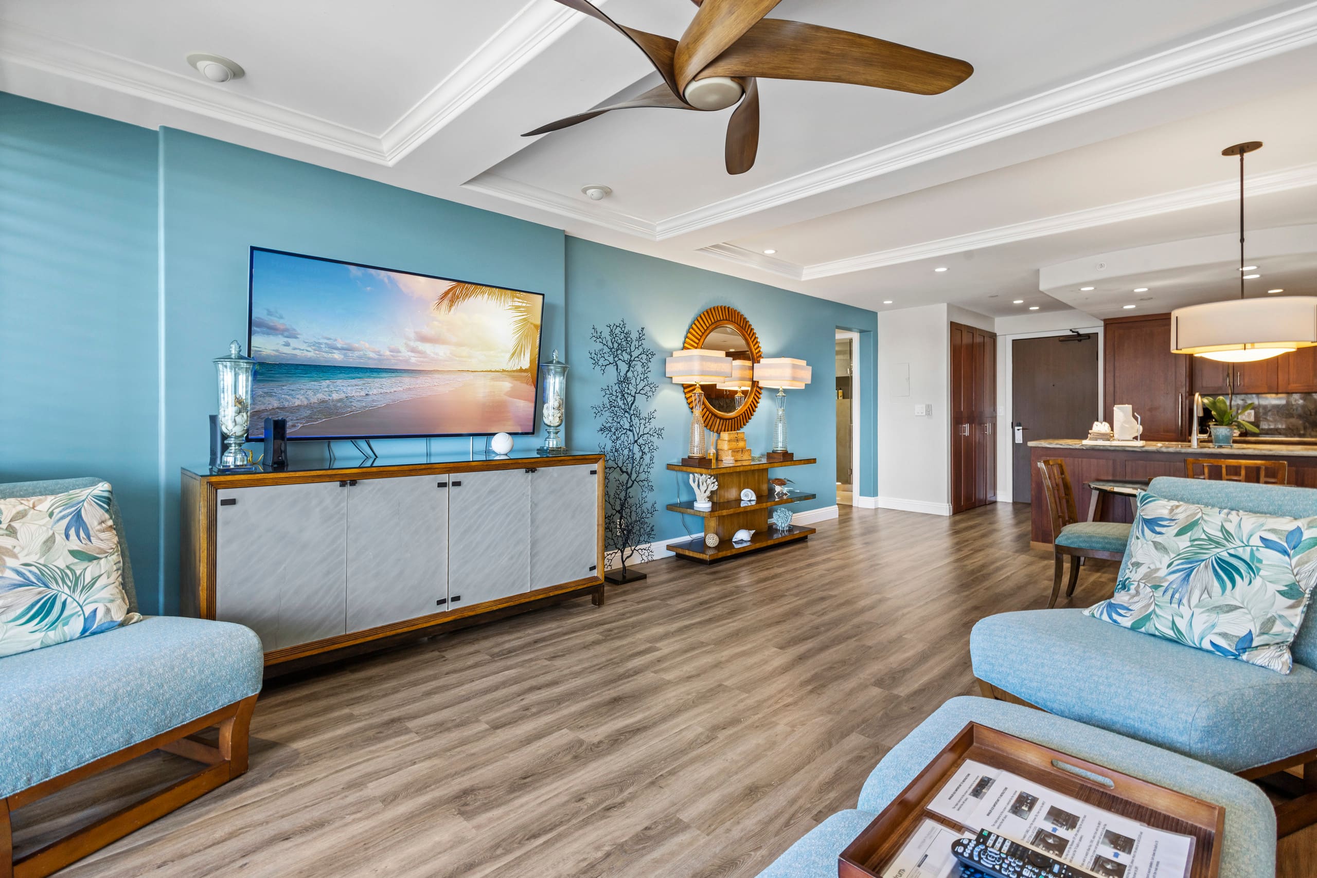 Condo in Lahaina · ★5.0 · 1 bedroom · 2 beds · 2 baths - Image 3