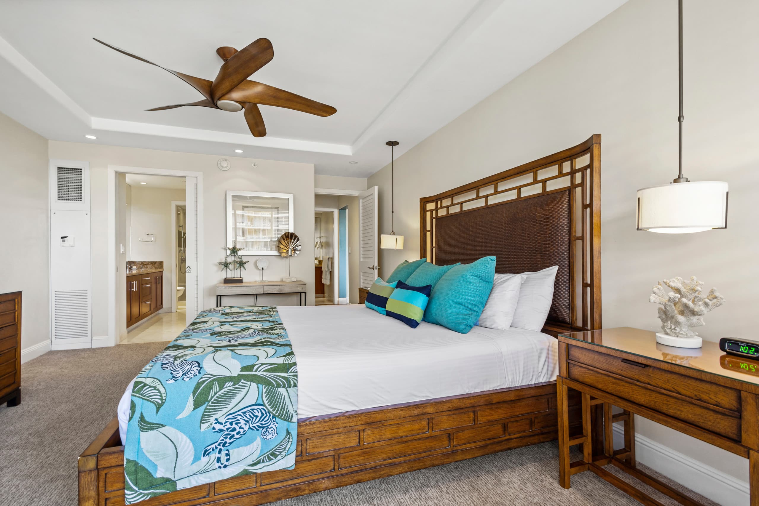 Condo in Lahaina · ★5.0 · 1 bedroom · 2 beds · 2 baths - Image 27