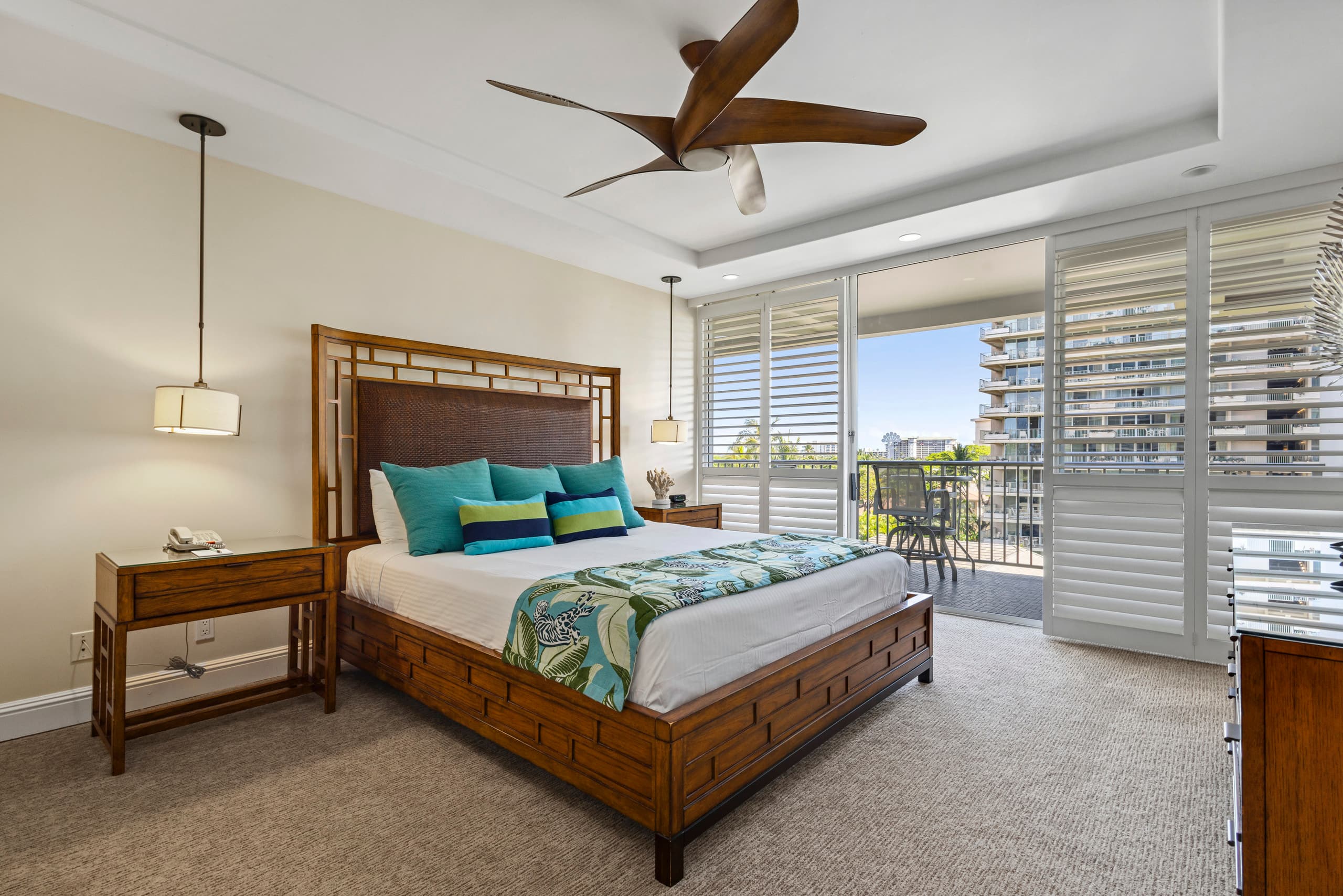 Condo in Lahaina · ★5.0 · 1 bedroom · 2 beds · 2 baths - Image 25