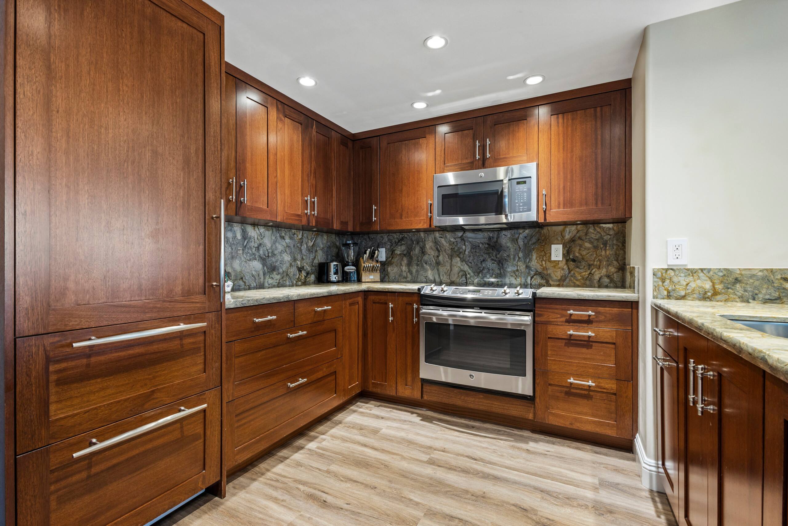 Condo in Lahaina · ★5.0 · 1 bedroom · 2 beds · 2 baths - Image 24