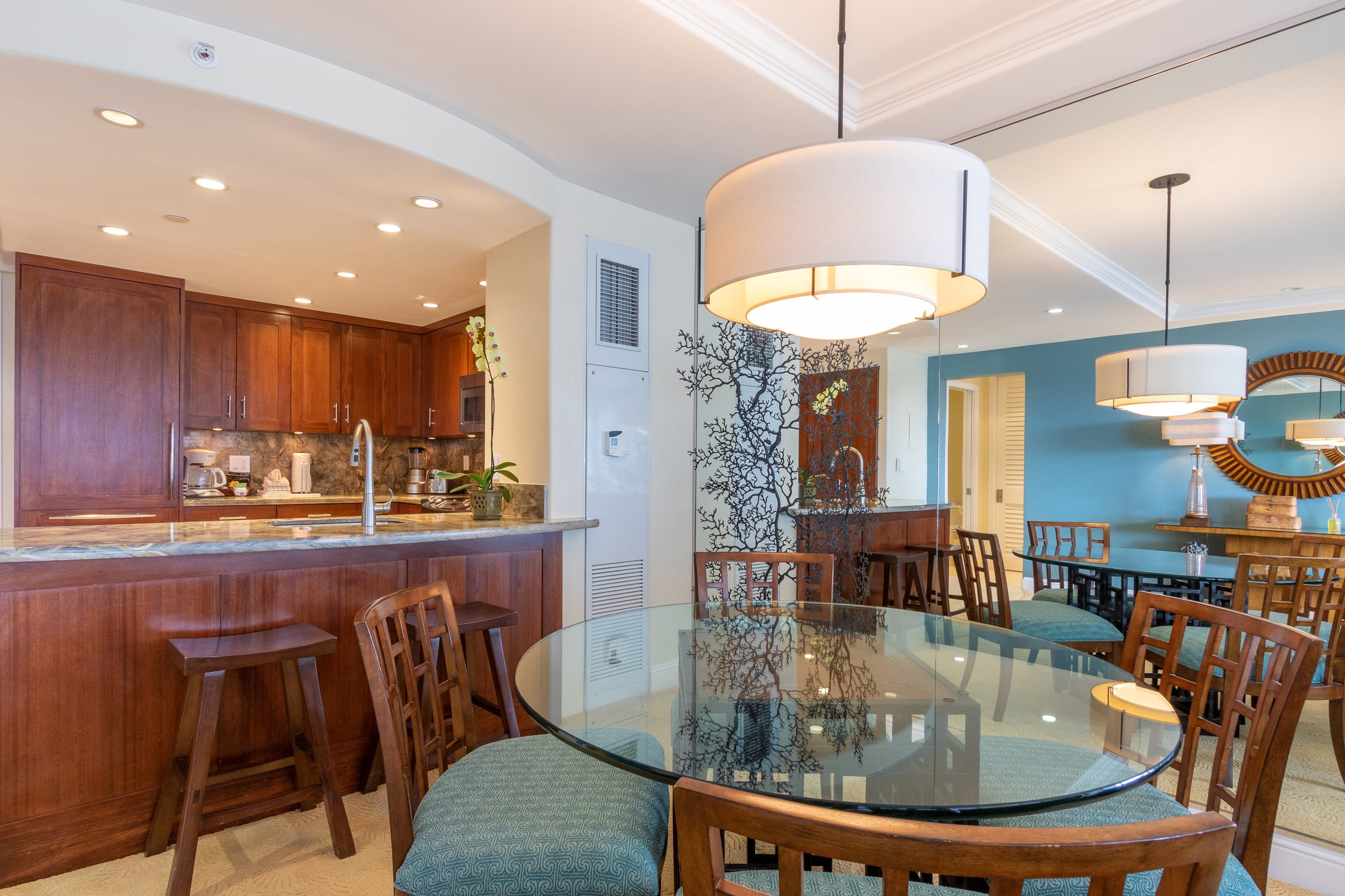 Condo in Lahaina · ★5.0 · 1 bedroom · 2 beds · 2 baths - Image 18
