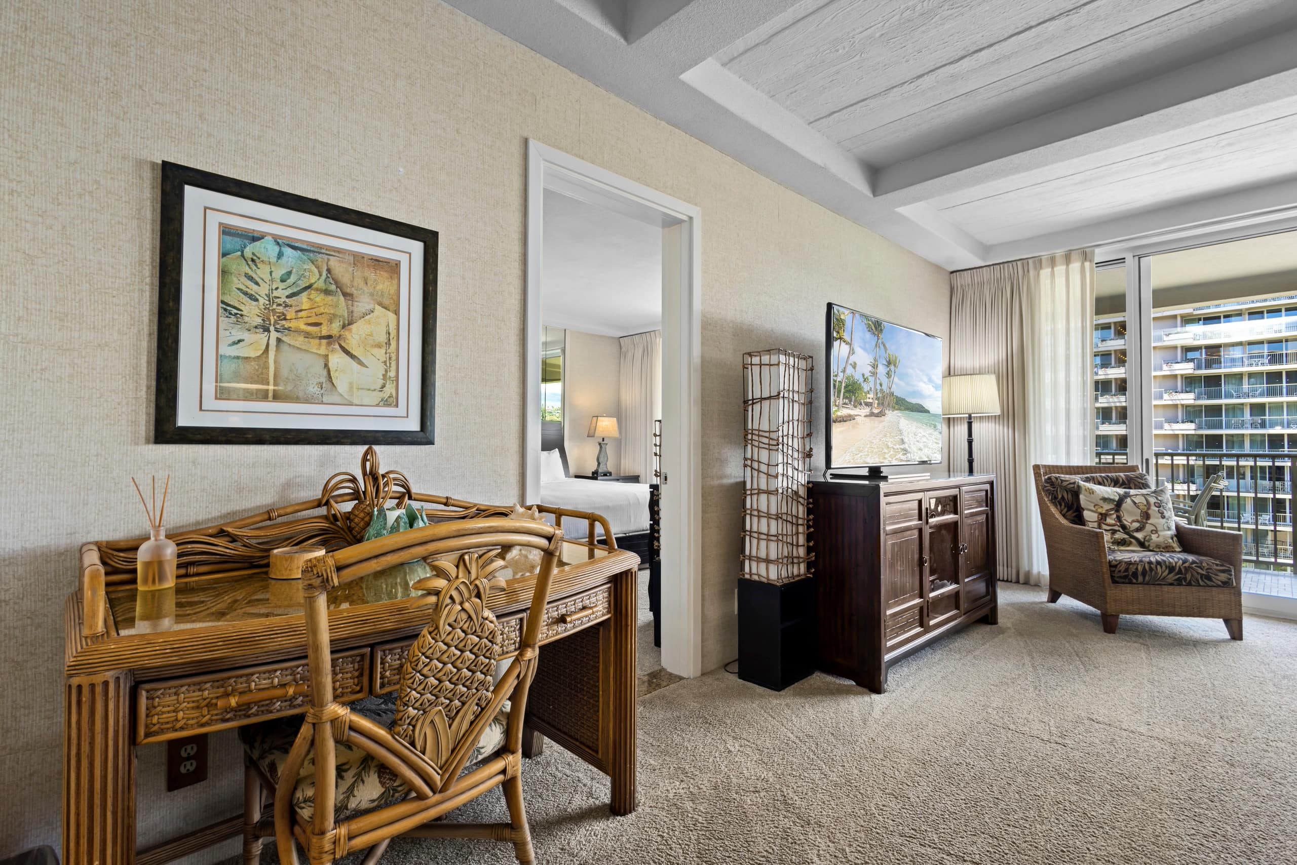 Condo in Lahaina · ★4.67 · 1 bedroom · 2 beds · 2 baths - Image 9