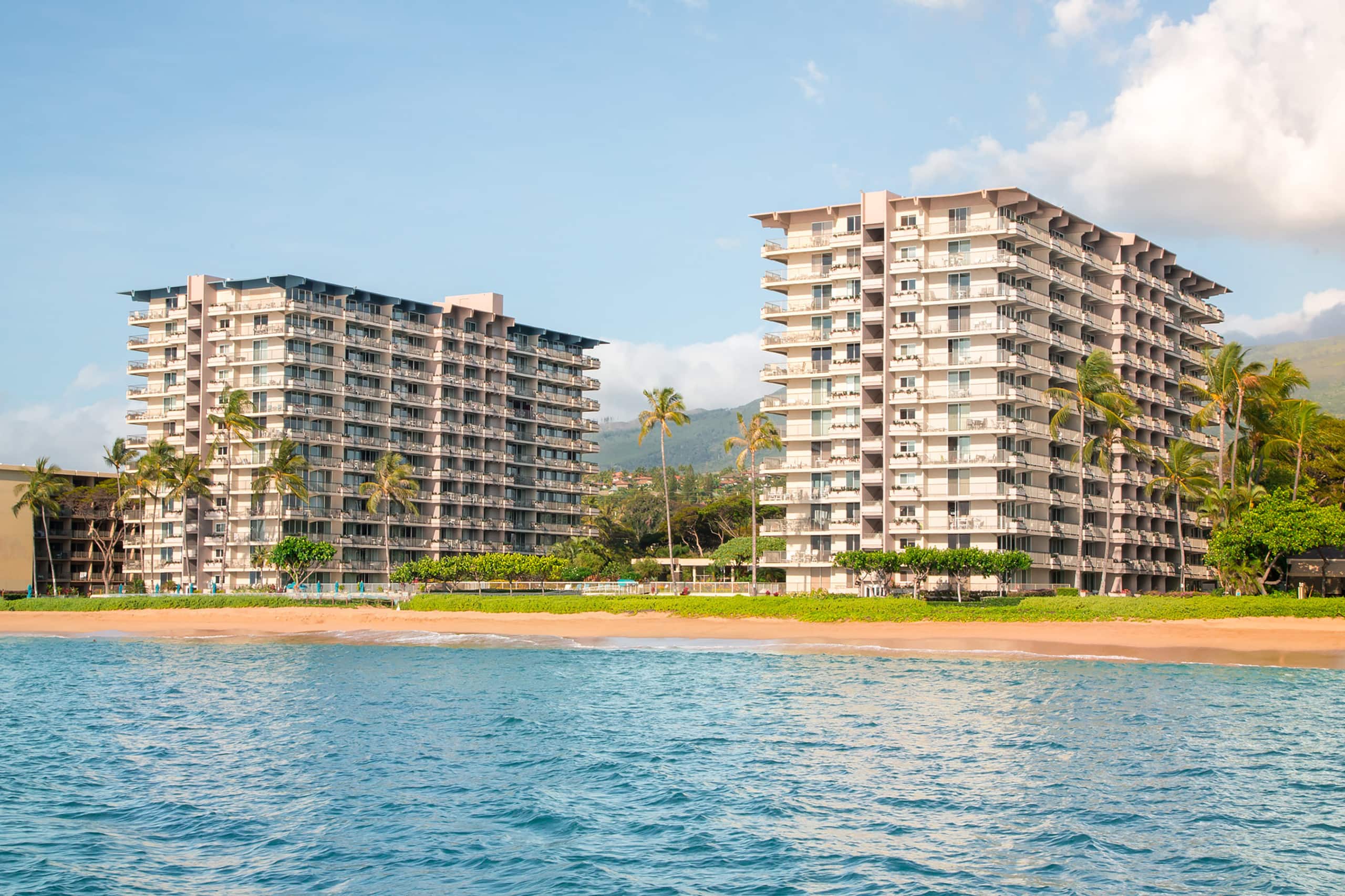 Condo in Lahaina · ★4.67 · 1 bedroom · 2 beds · 2 baths - Image 32