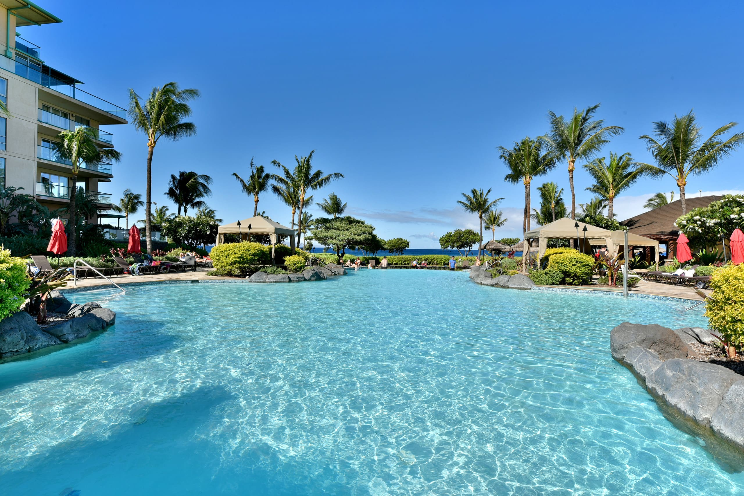Condo in Lahaina · ★4.36 · 2 bedrooms · 3 beds · 2 baths - Image 43