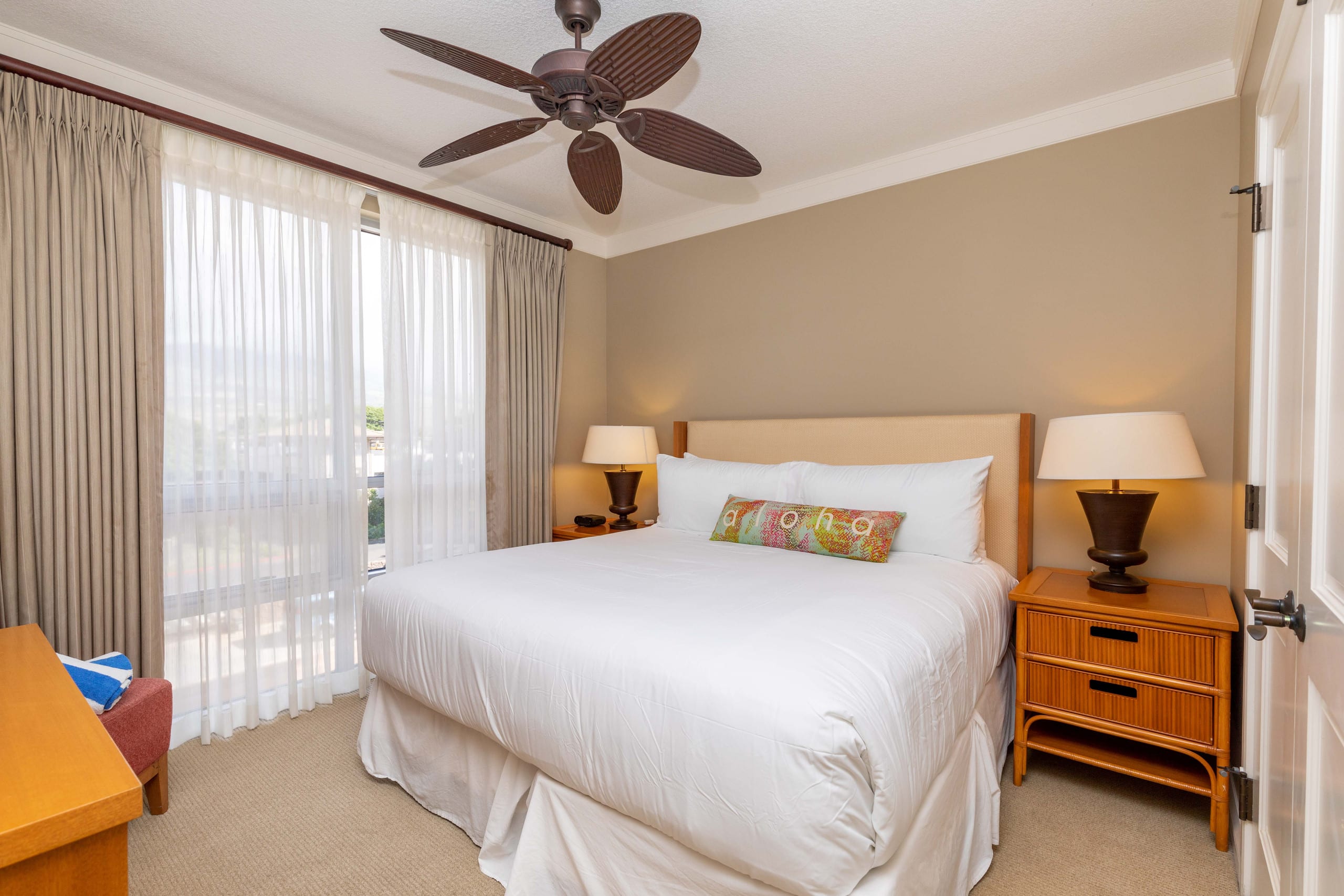 Condo in Lahaina · ★4.36 · 2 bedrooms · 3 beds · 2 baths - Image 14
