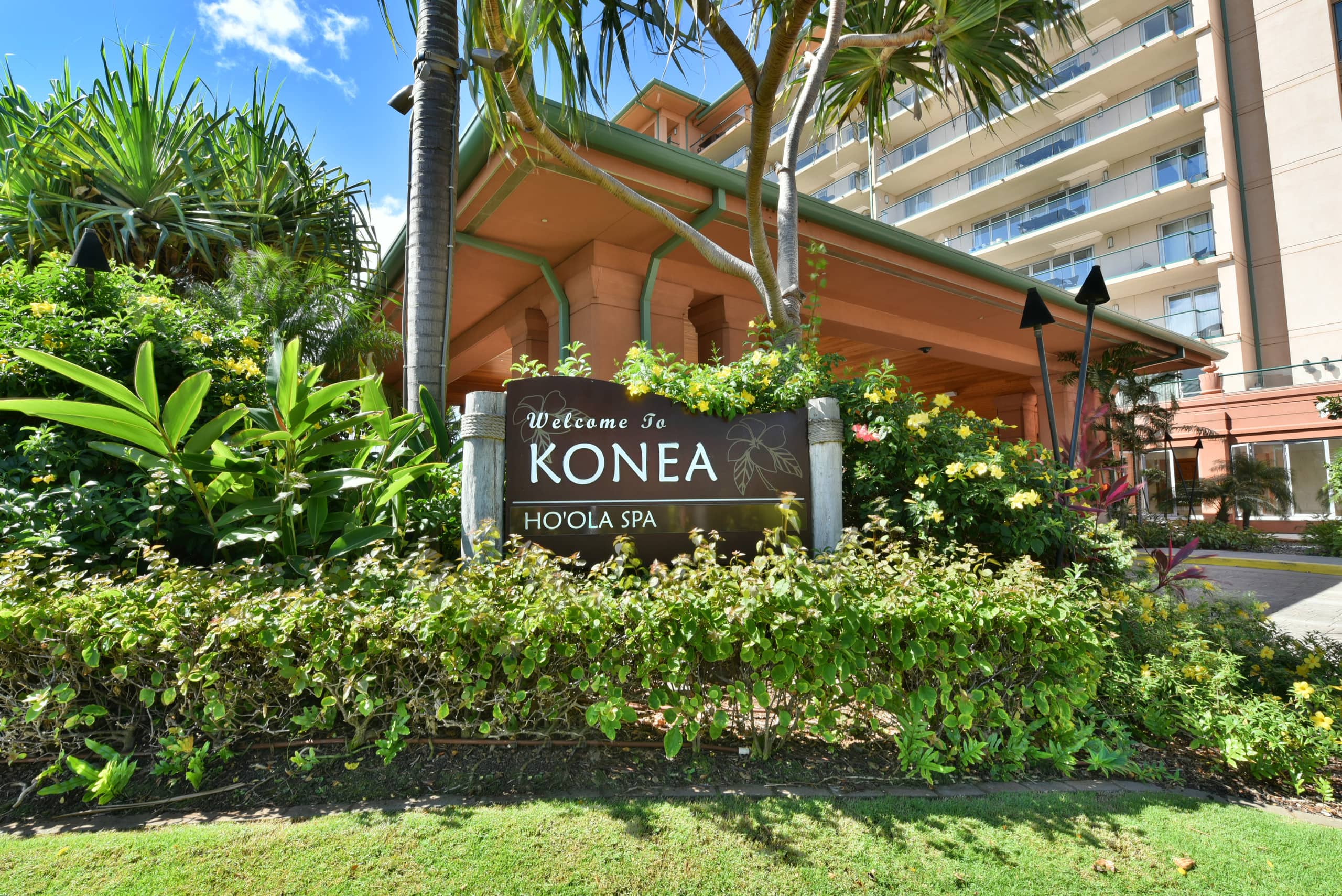 Condo in Lahaina · ★4.36 · 2 bedrooms · 3 beds · 2 baths - Image 37