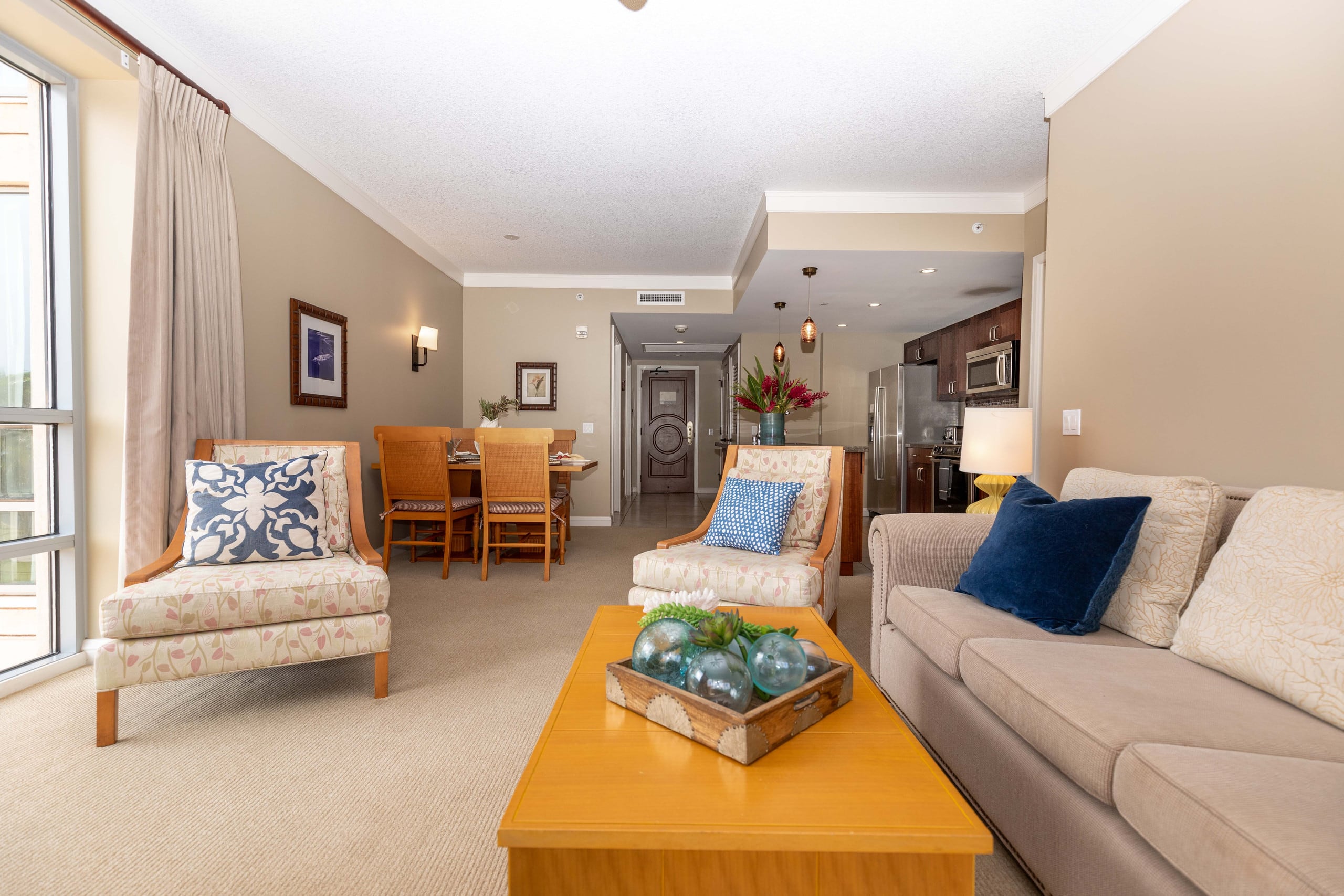 Condo in Lahaina · ★4.36 · 2 bedrooms · 3 beds · 2 baths - Image 3