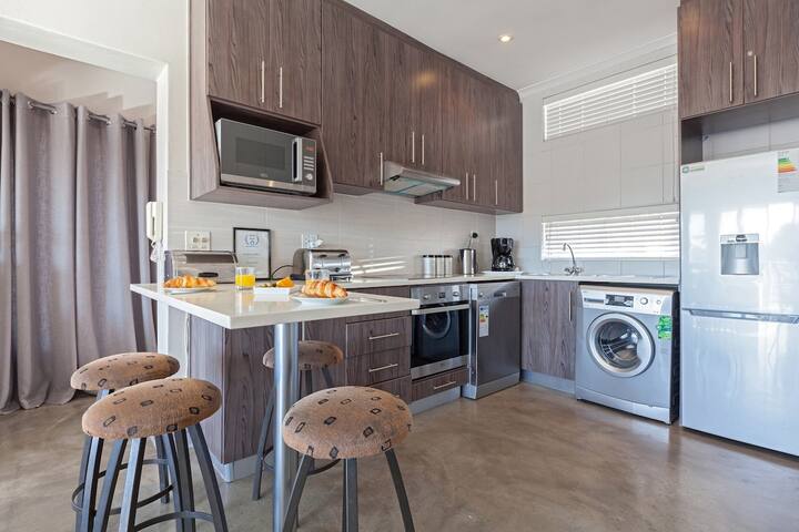 York Mews 14 by CTHA gallery image 4