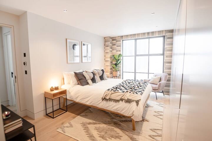 Contemporary Apartment in Bloomsbury/Chancery Lane gallery image 3