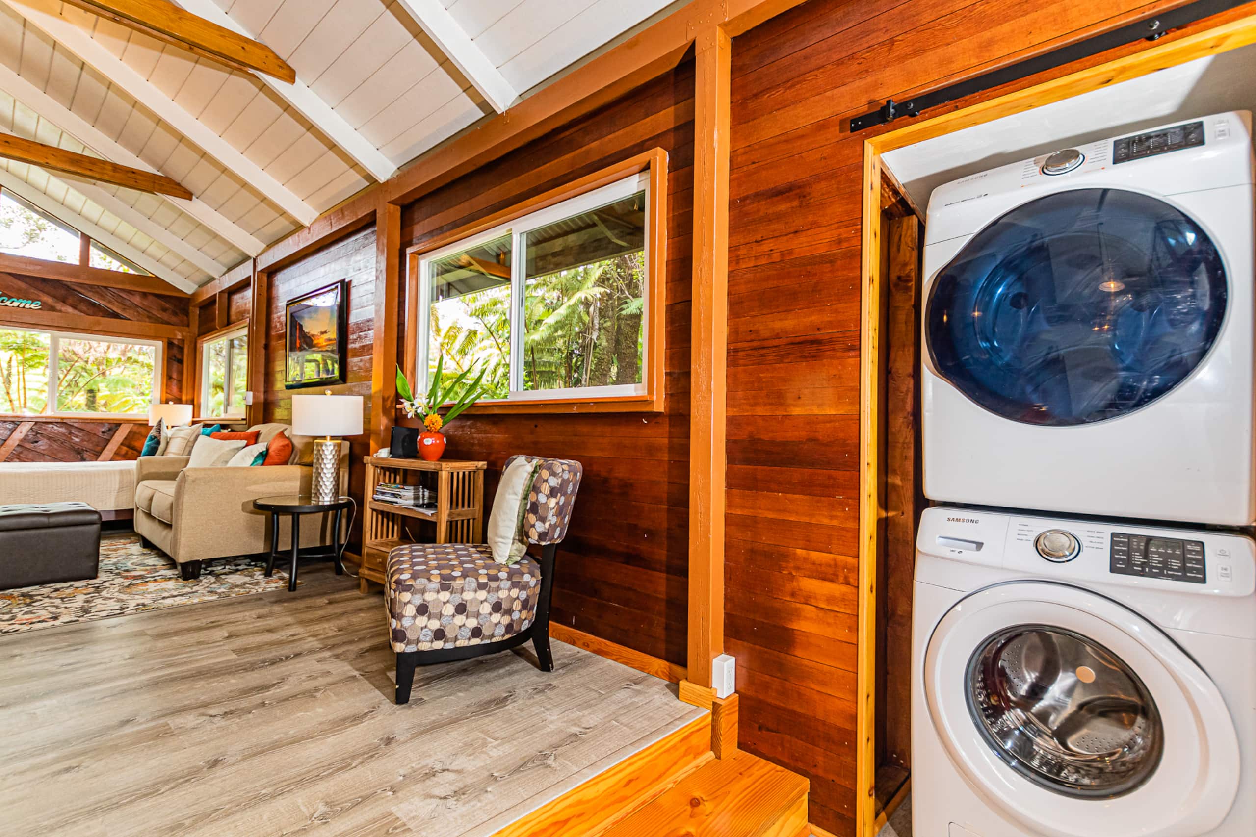 Home in Volcano · ★4.9 · 1 bedroom · 1 bed · 1 bath - Image 20