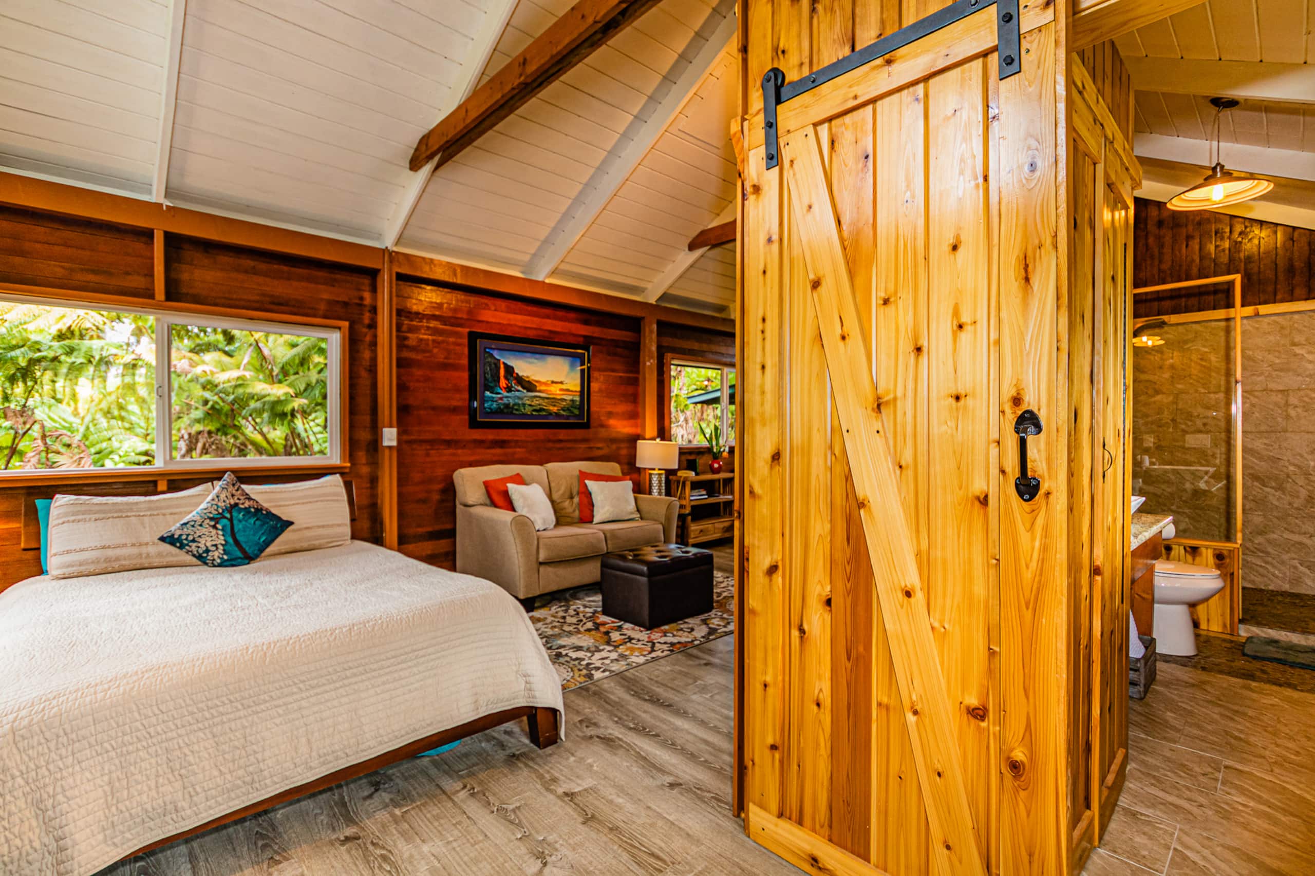 Home in Volcano · ★4.9 · 1 bedroom · 1 bed · 1 bath - Image 17