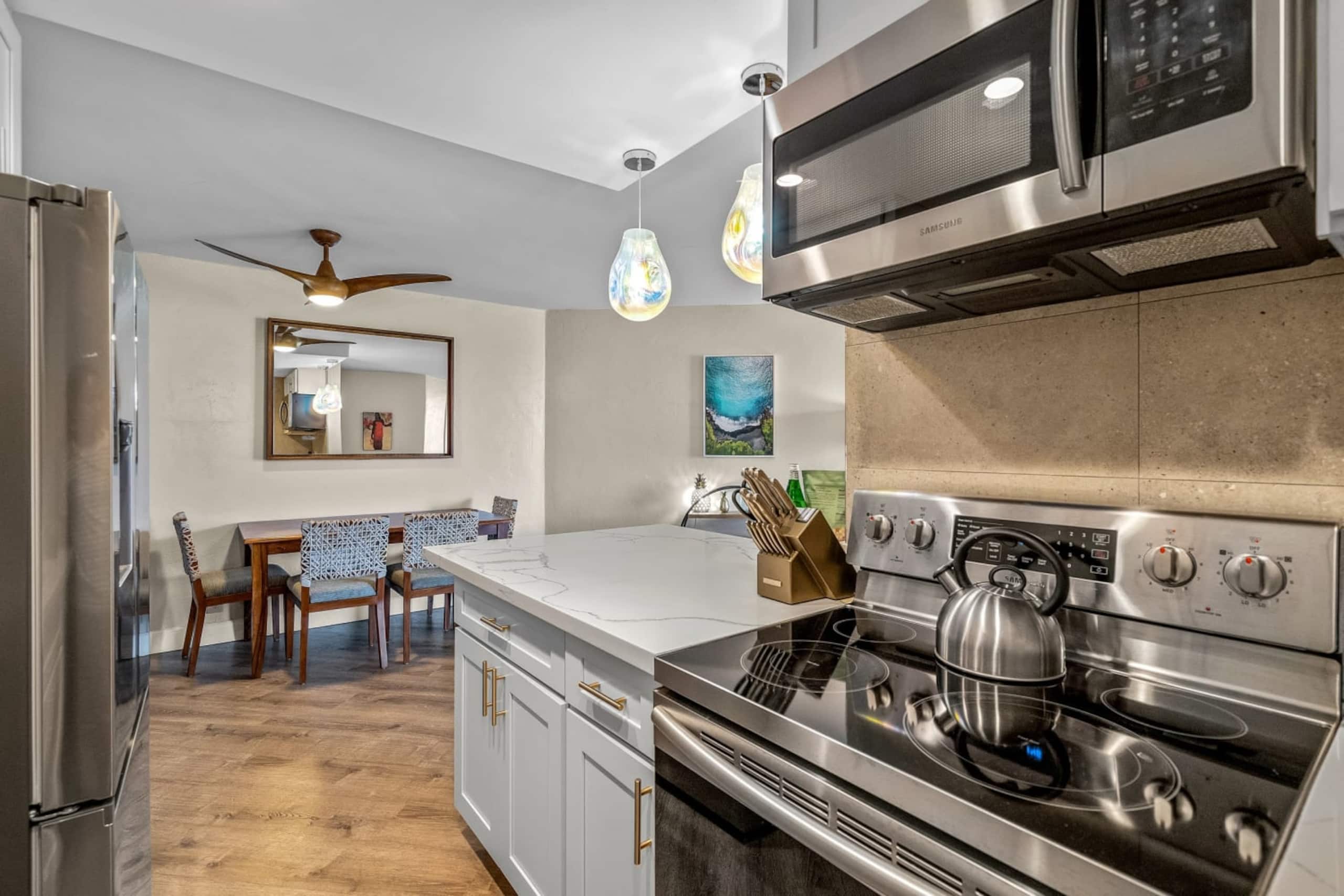 Condo in Kihei · ★4.94 · 1 bedroom · 2 beds · 1 private bath - Image 8