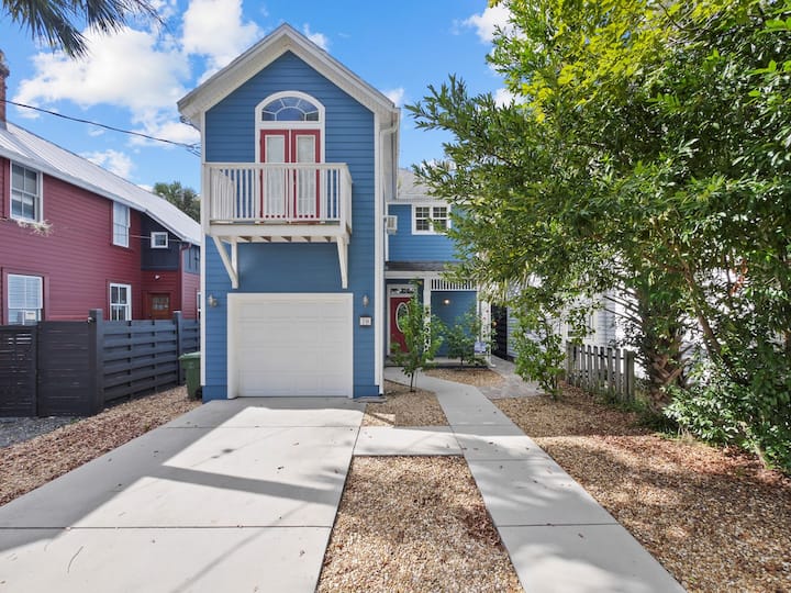 Lions Bridge Cottage - 3 Bedroom Downtown - St. Augustine, FL