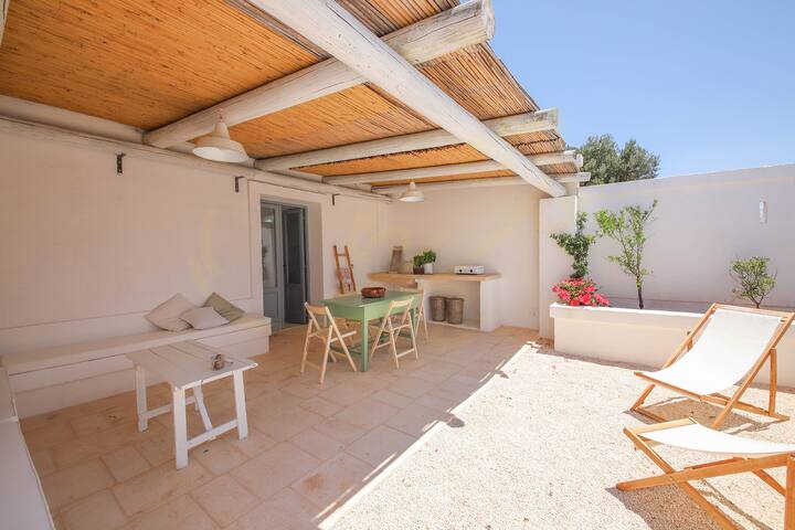 TDTrulli del Podere Trulli with Pool & Scenic View gallery image 3