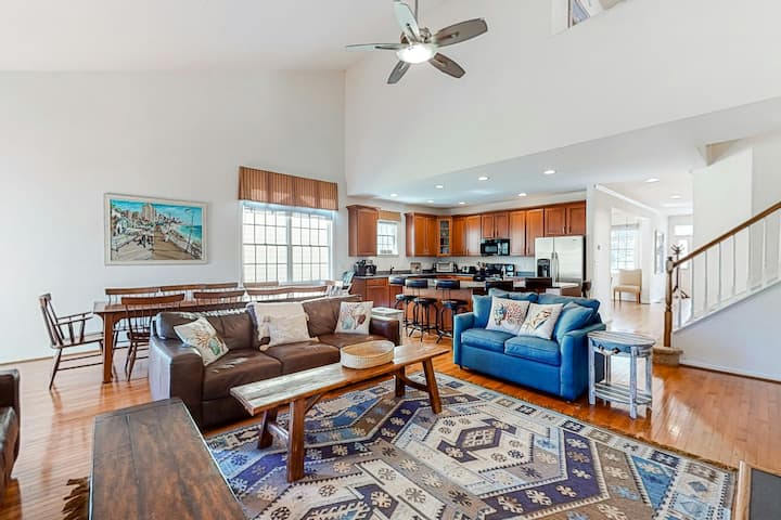 Bear Trap Dunes home fireplace board games tennis