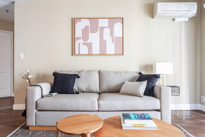 Blueground | Mountain View, gym, pool, downtown gallery image 3