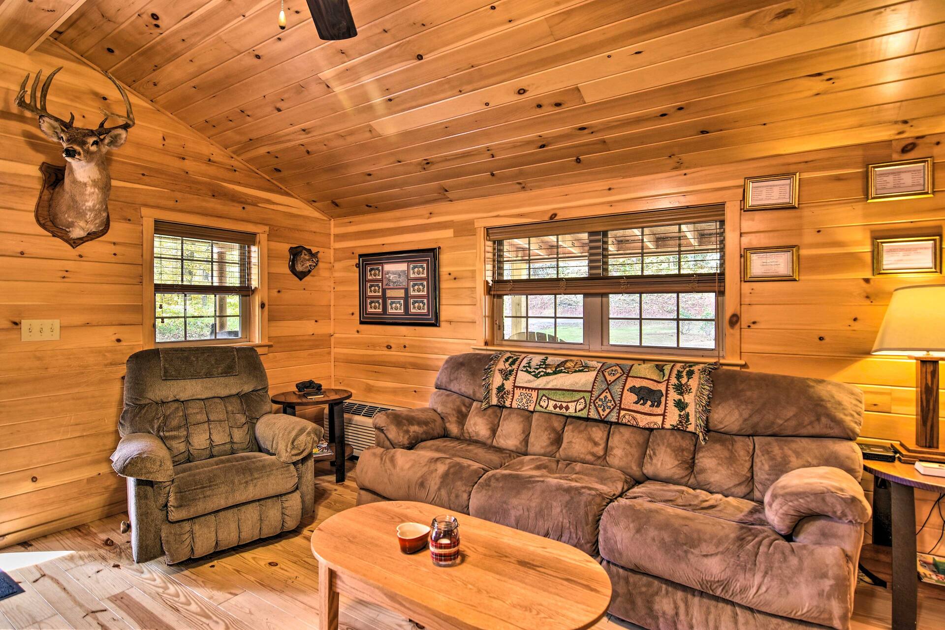 ‘Hooah’ Cabin Retreat w/ Grill & Step-Free Access — photo 4