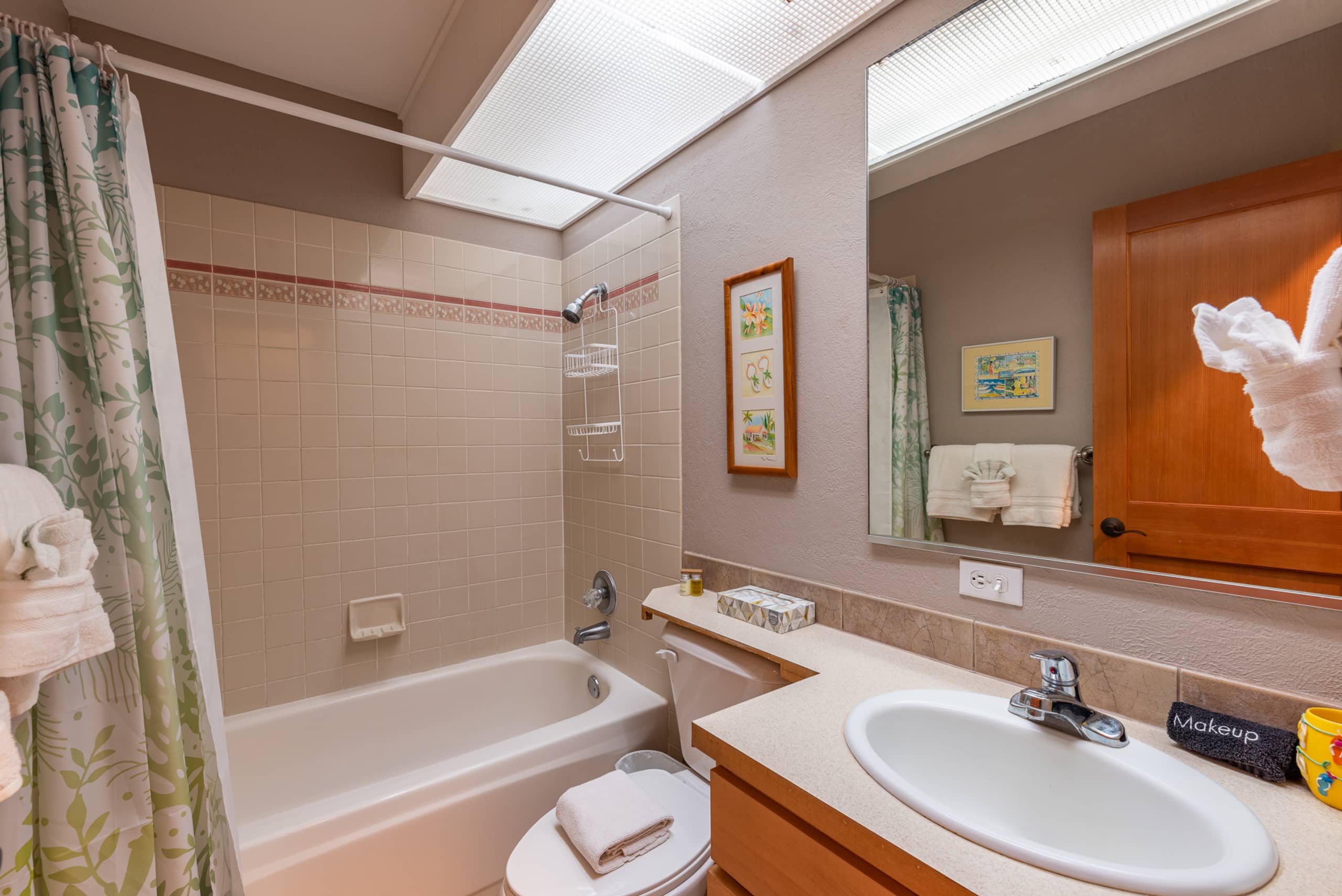 Condo in Lahaina · ★4.79 · 3 bedrooms · 4 beds · 3 baths - Image 27