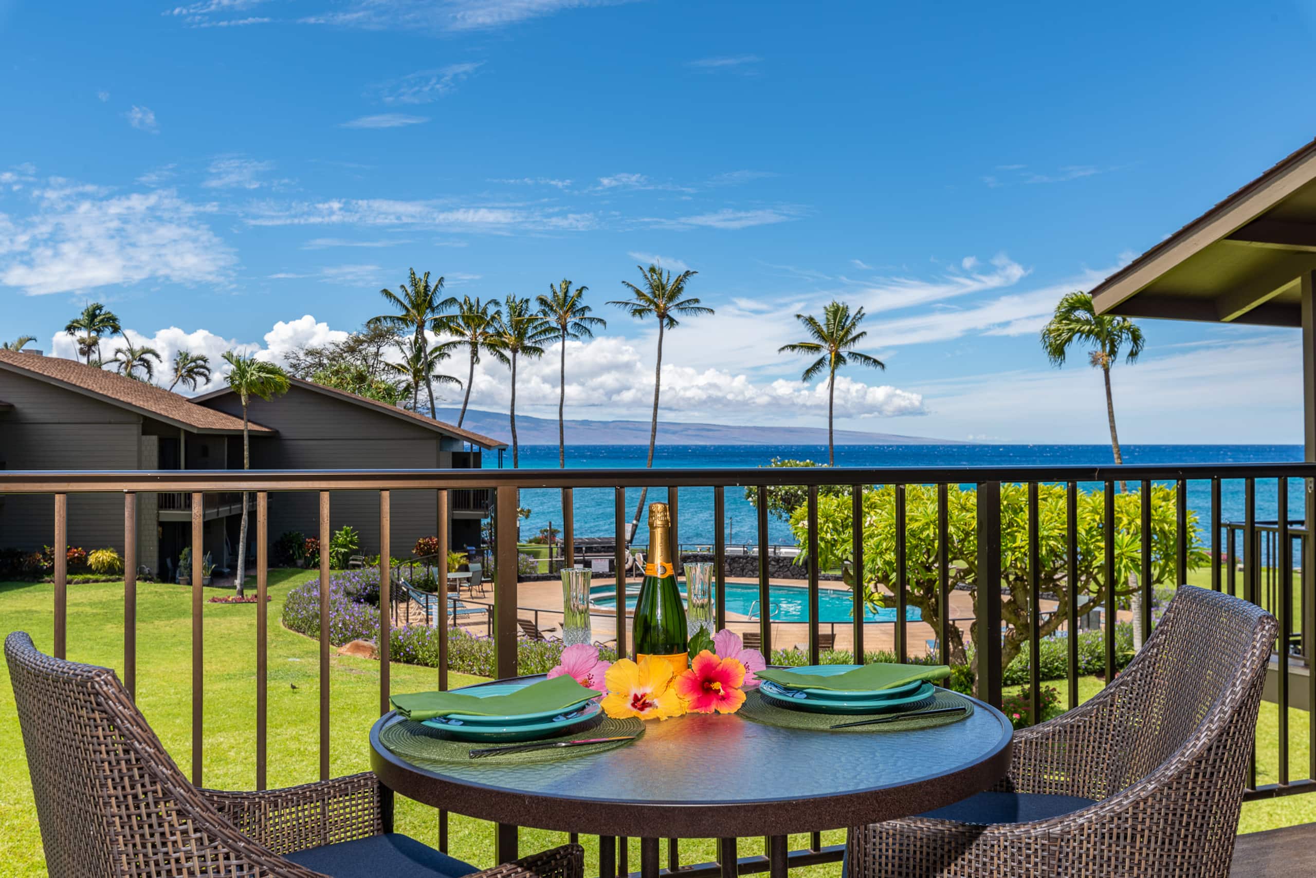 Condo in Lahaina · ★4.79 · 3 bedrooms · 4 beds · 3 baths - Image 1
