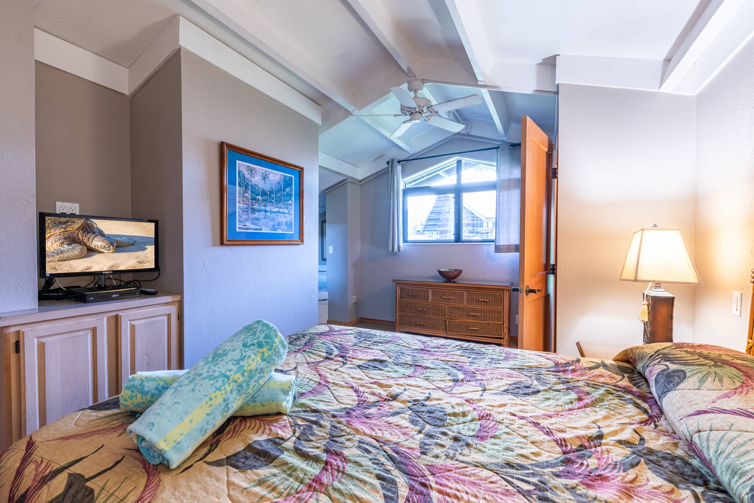 Condo in Lahaina · ★4.79 · 3 bedrooms · 4 beds · 3 baths - Image 42