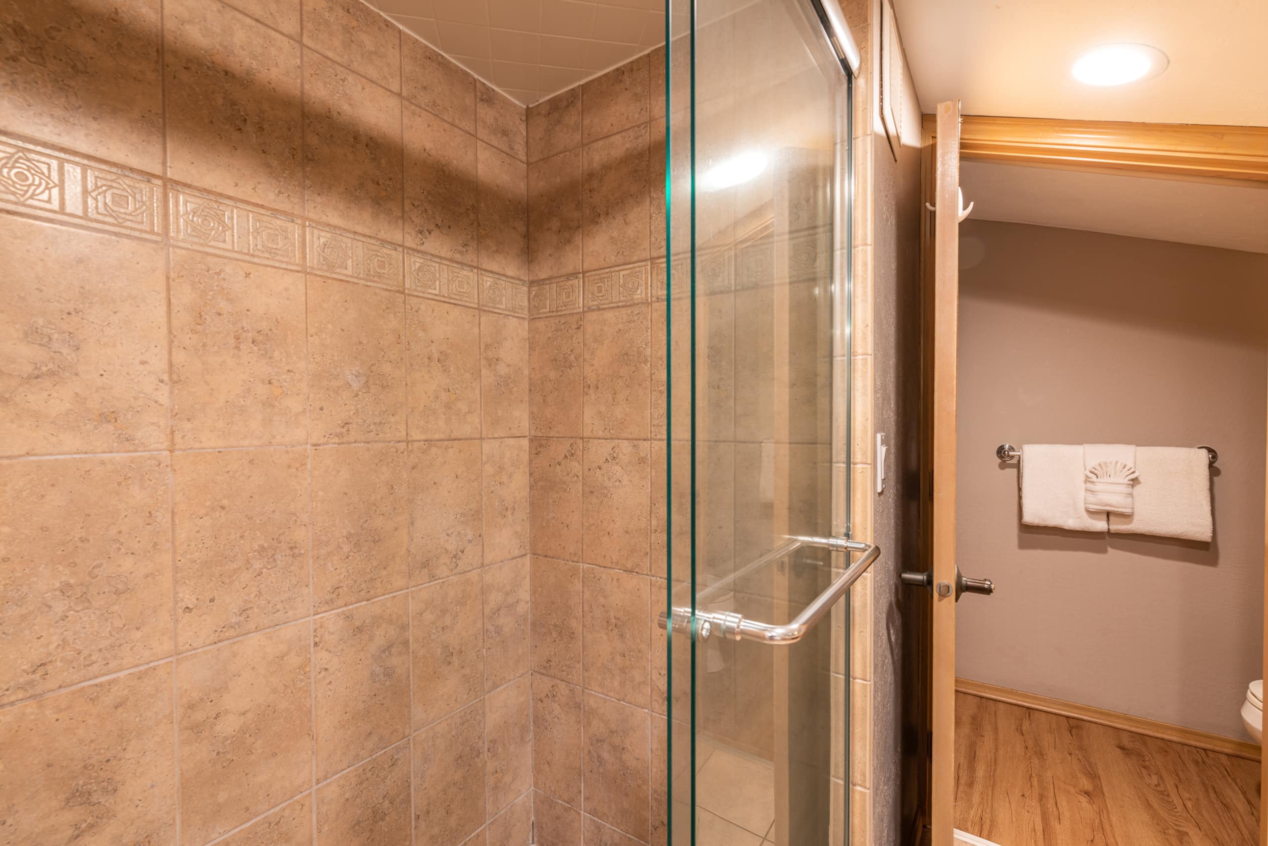 Condo in Lahaina · ★4.79 · 3 bedrooms · 4 beds · 3 baths - Image 49