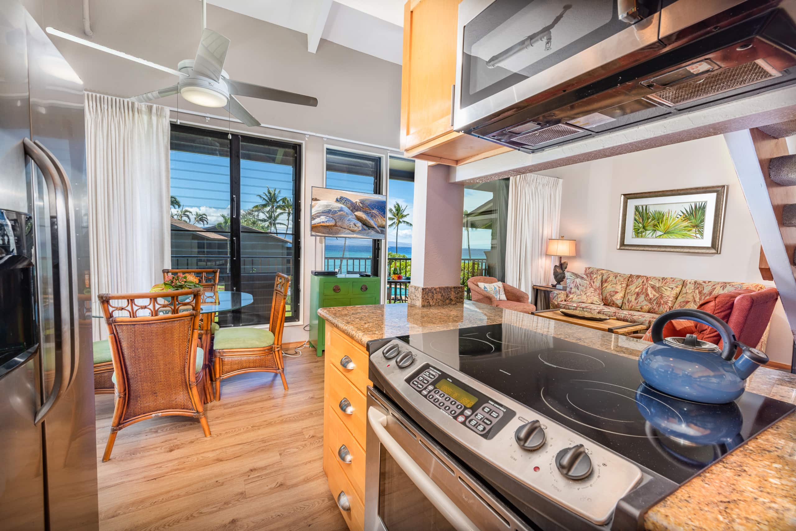 Condo in Lahaina · ★4.79 · 3 bedrooms · 4 beds · 3 baths - Image 18