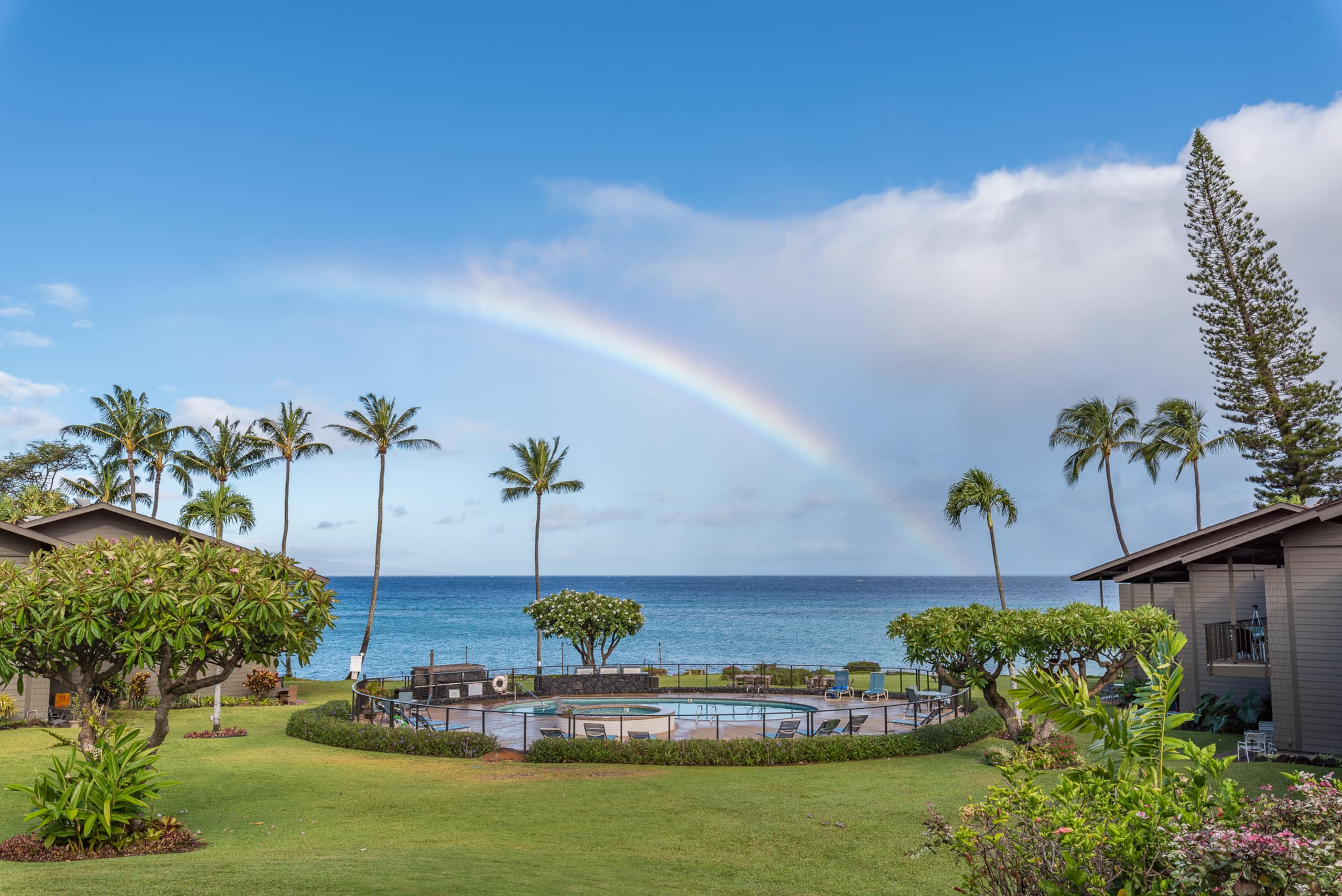 Condo in Lahaina · ★4.79 · 3 bedrooms · 4 beds · 3 baths - Image 45