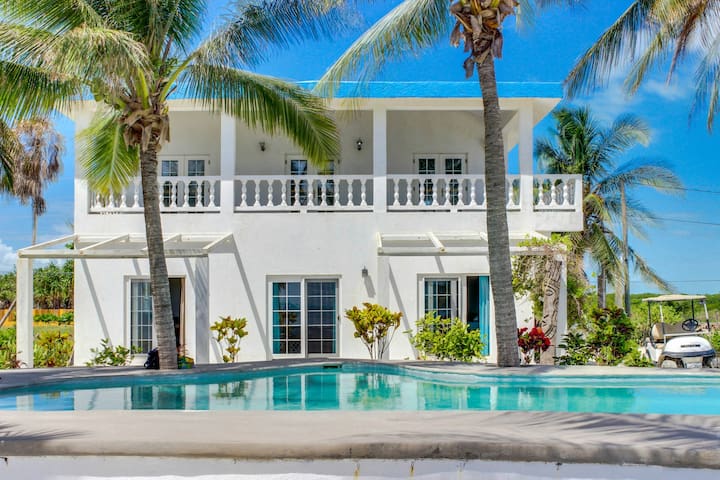 Stunning 5BR Oceanfront Ambergris Caye