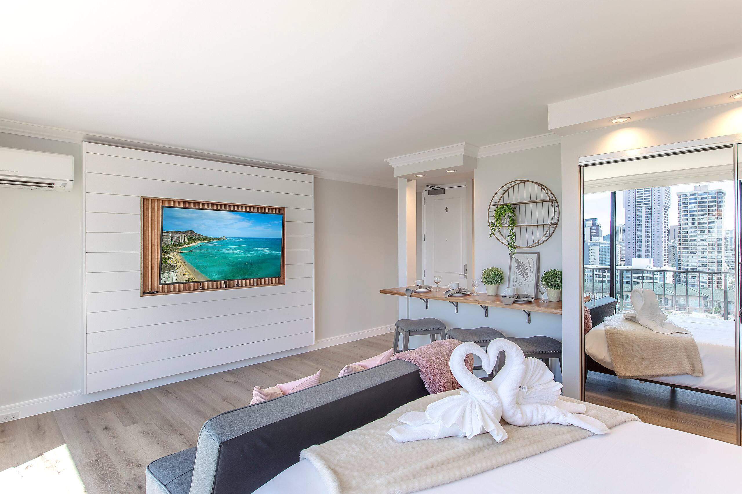 Partial Ocean View King Studio w/ Kitchen/AC/Pool - Photo 17