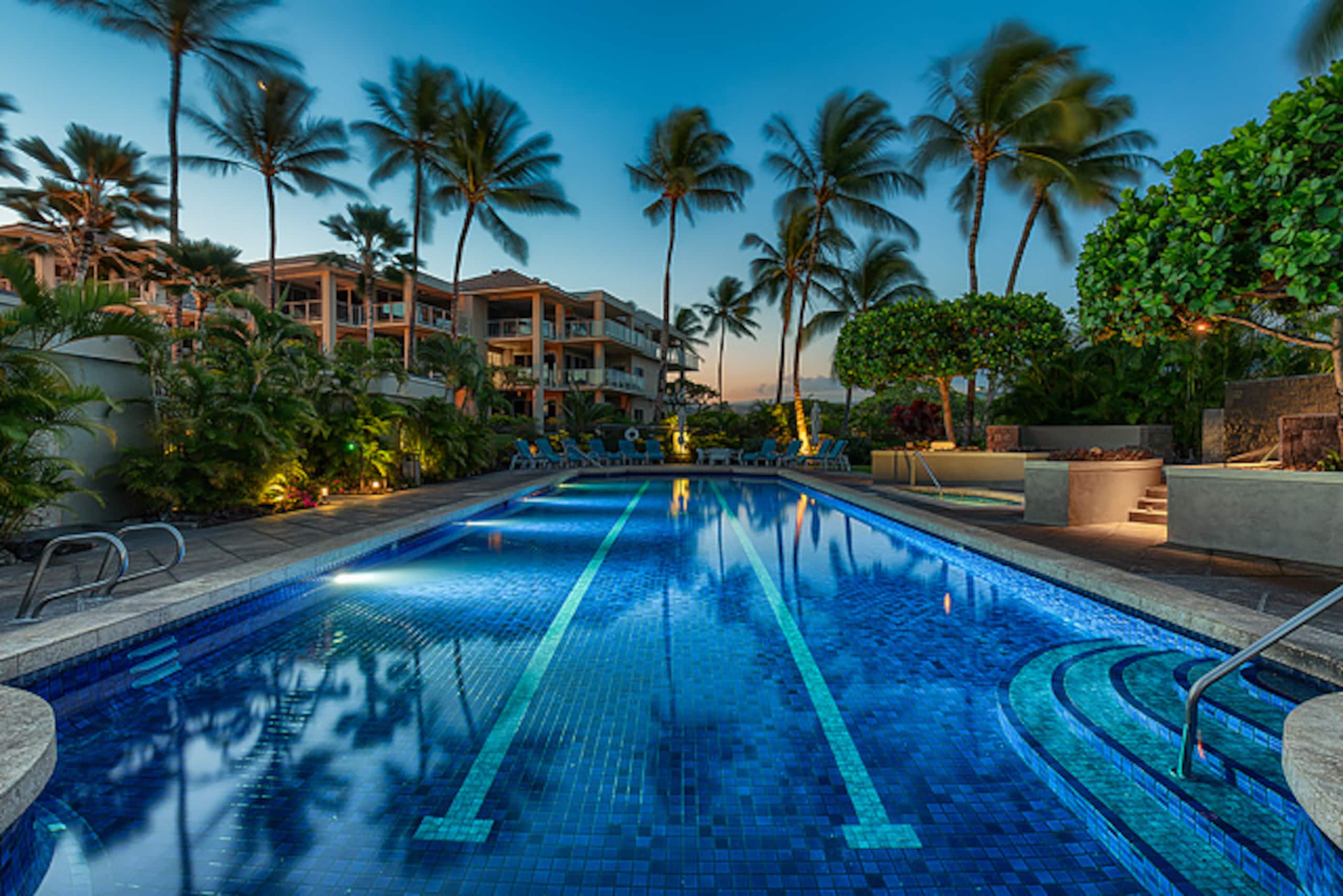 Newly Renovated 2 bedroom Condo, Close Beach - Photo 30