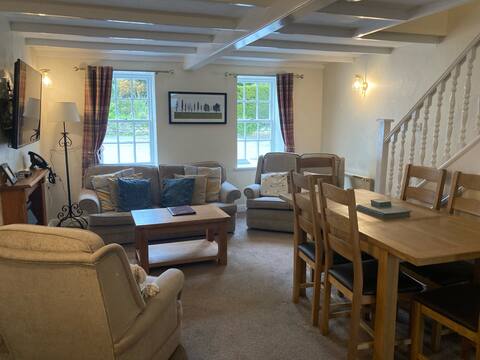 Two Storey Cottage