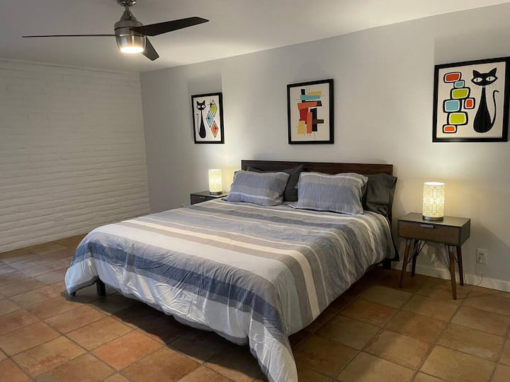 6. spálňa s manželskou posteľou Queen