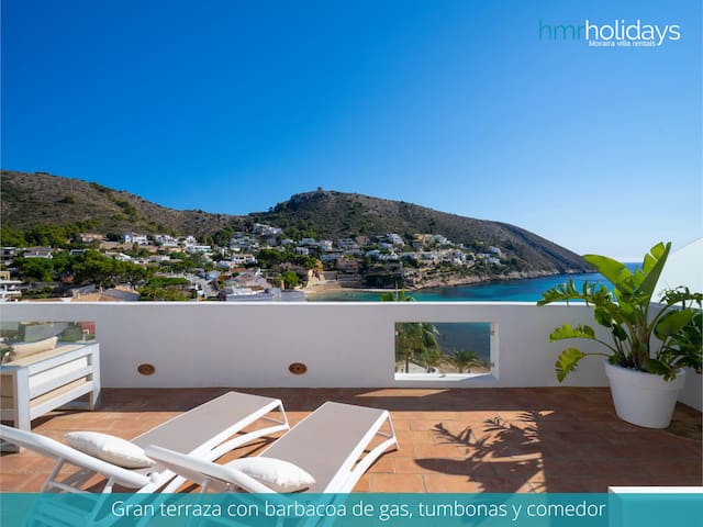 HMR Holidays managed Airbnb listing 2