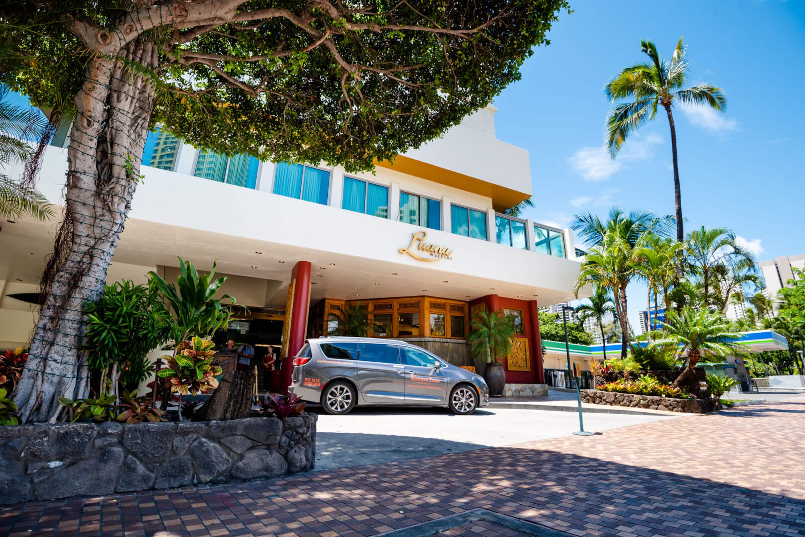 Condo in Honolulu · ★4.68 · 1 bedroom · 2 beds · 1 private bath - Image 21