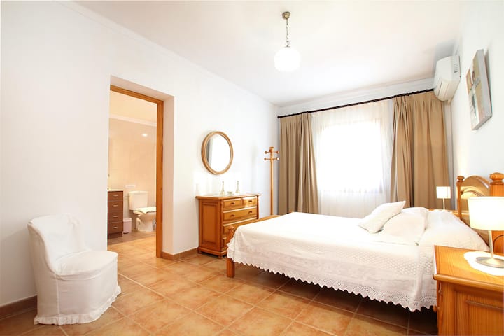 Спална соба 2