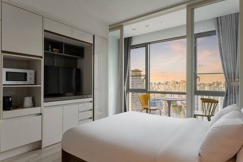 [Urbanstay] Full-option residence! High-rise room:)
