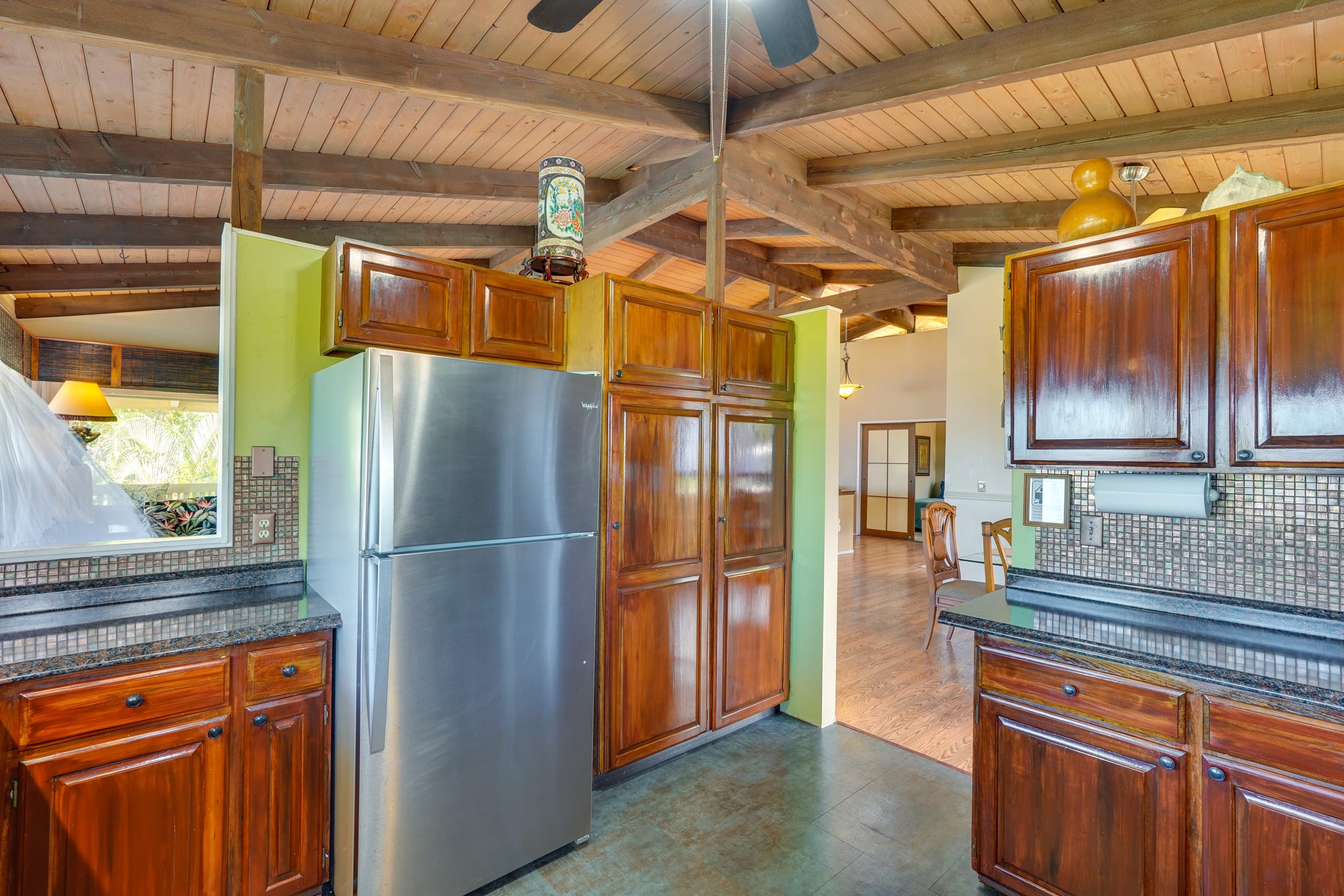 Home in Kailua-Kona · ★4.64 · 3 bedrooms · 4 beds · 2 baths - Image 9