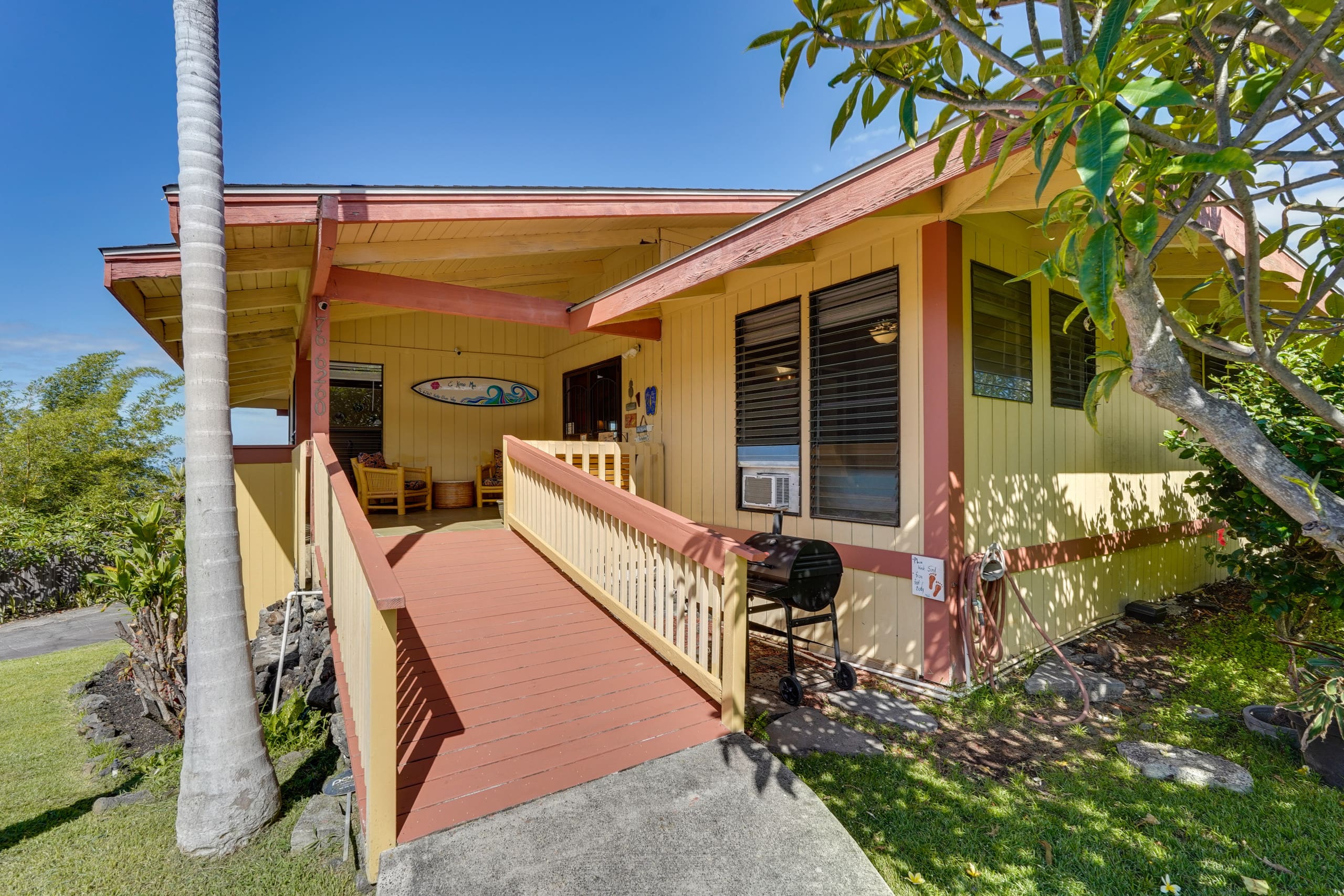 Home in Kailua-Kona · ★4.64 · 3 bedrooms · 4 beds · 2 baths - Image 31