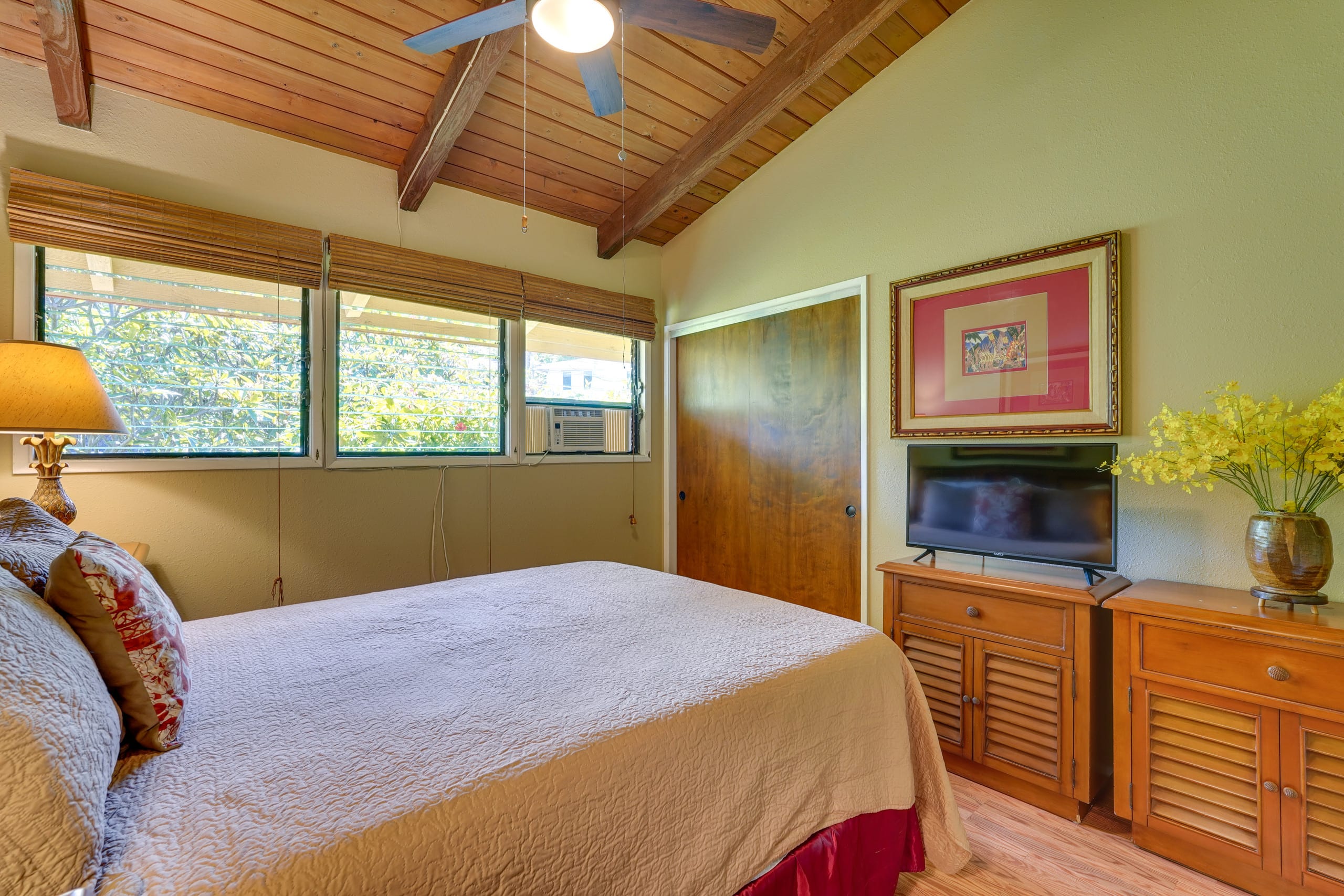 Home in Kailua-Kona · ★4.64 · 3 bedrooms · 4 beds · 2 baths - Image 19
