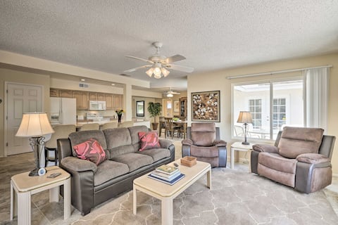 Quiet Sun City Home w/ Grill - Golf & Hike Nearby!