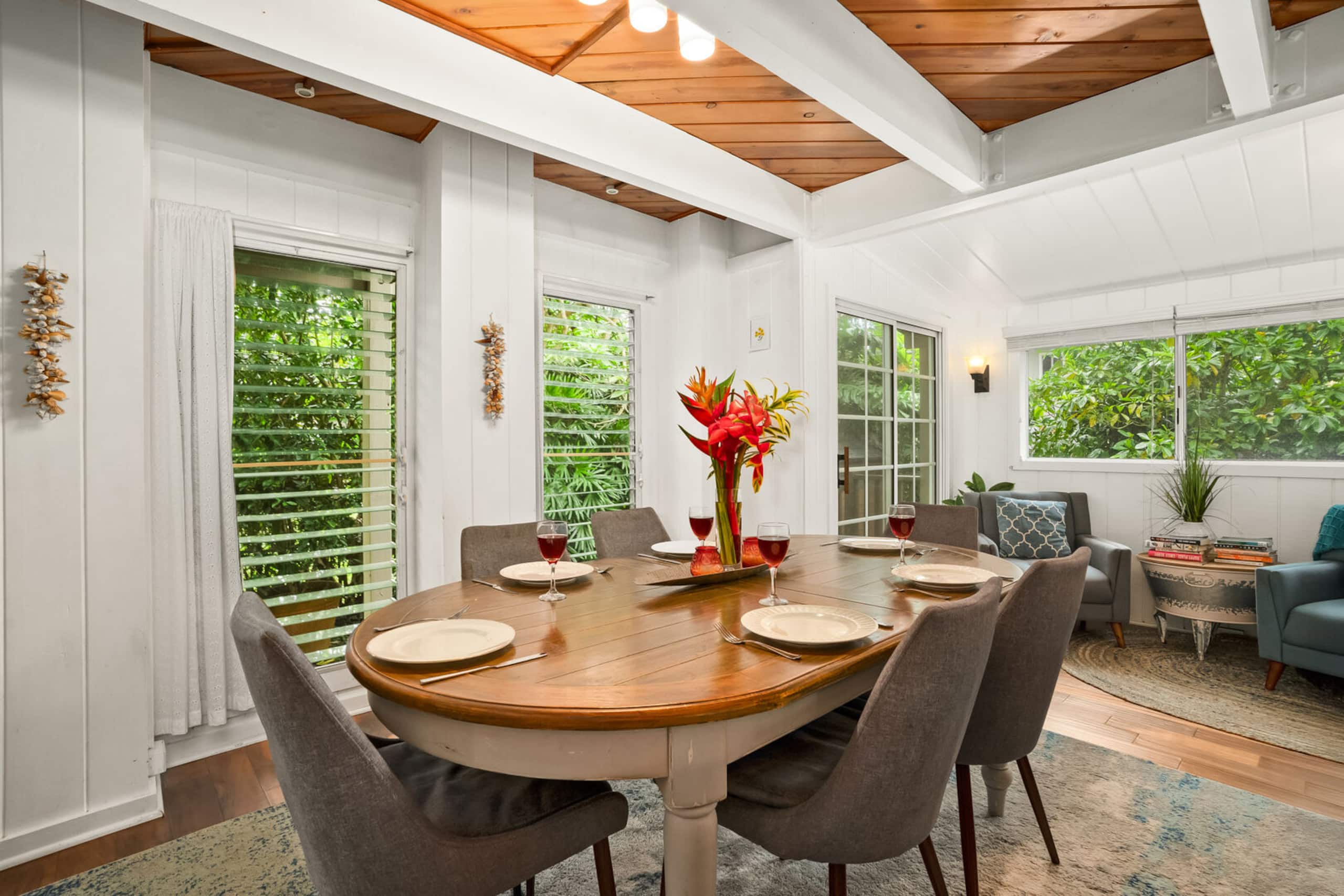 Home in Princeville · ★4.83 · 3 bedrooms · 4 beds · 3 private baths - Image 12