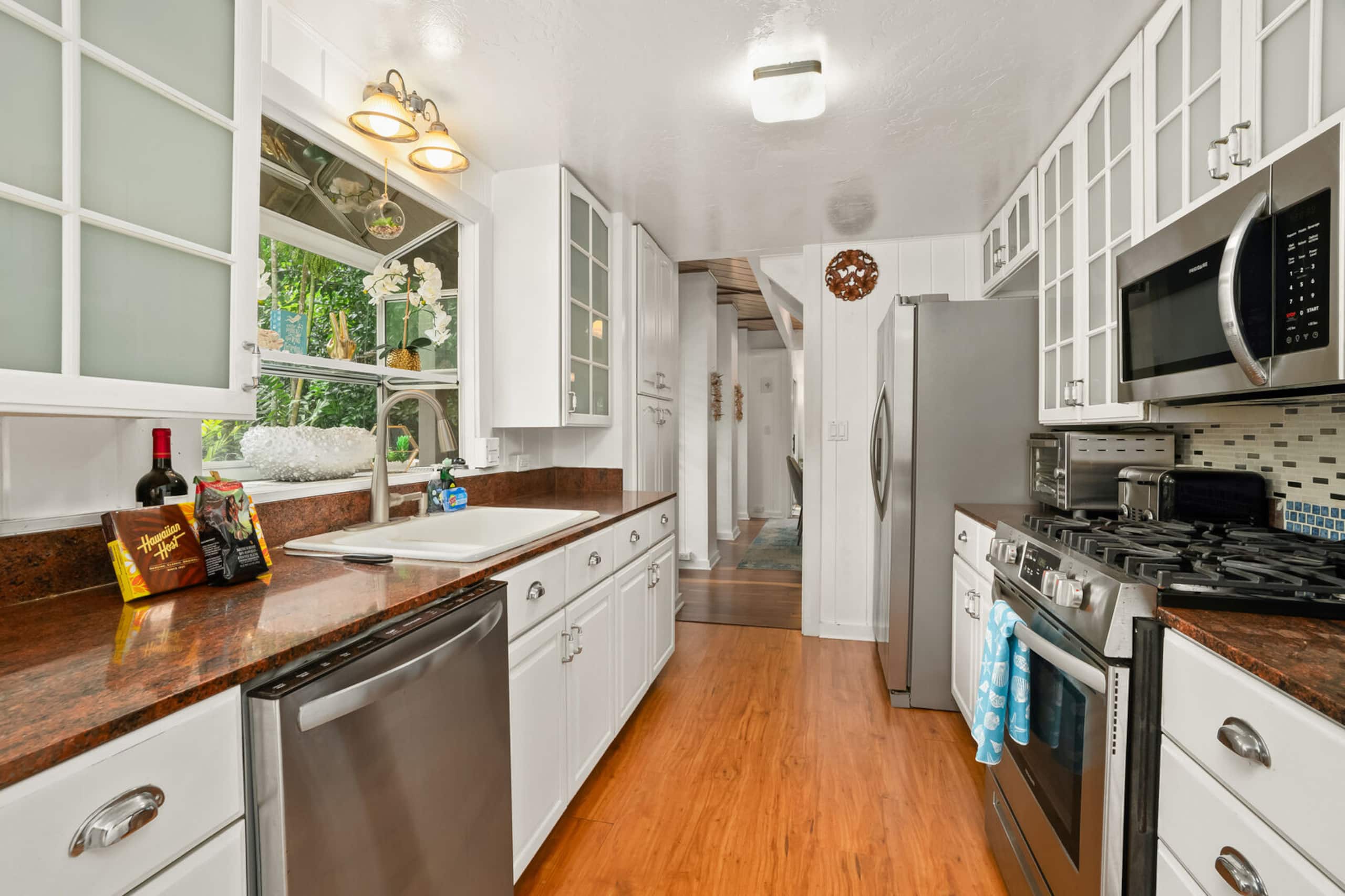 Home in Princeville · ★4.83 · 3 bedrooms · 4 beds · 3 private baths - Image 16