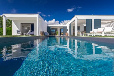 Villa Rosa Blanca - 5 stars Modern Luxury Villa