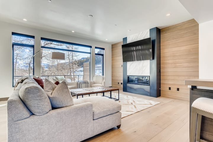 Basecamp Townhome 07 - Avon, CO