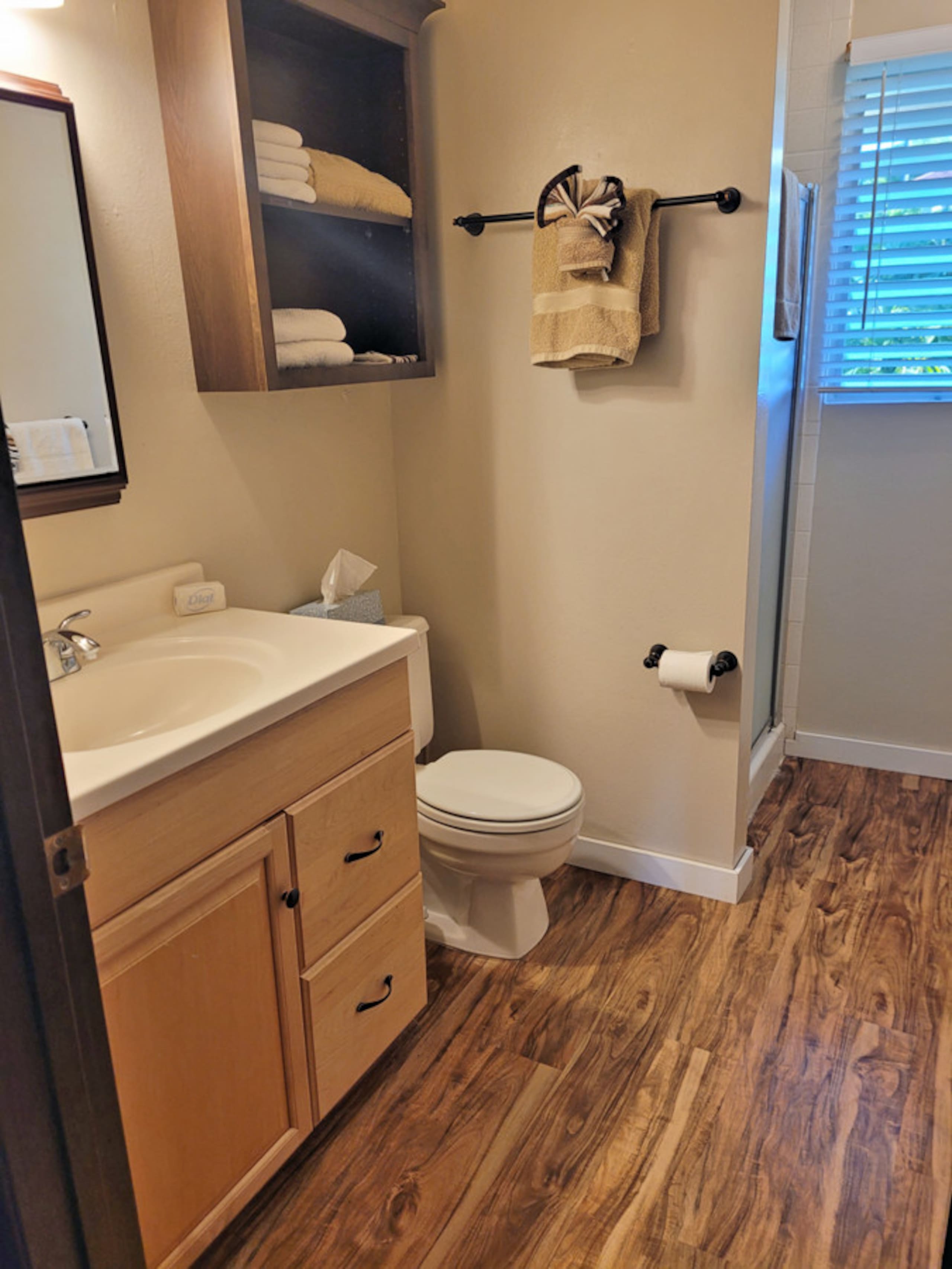 Condo in Kailua-Kona · ★4.87 · 2 bedrooms · 3 beds · 2 private baths - Image 23
