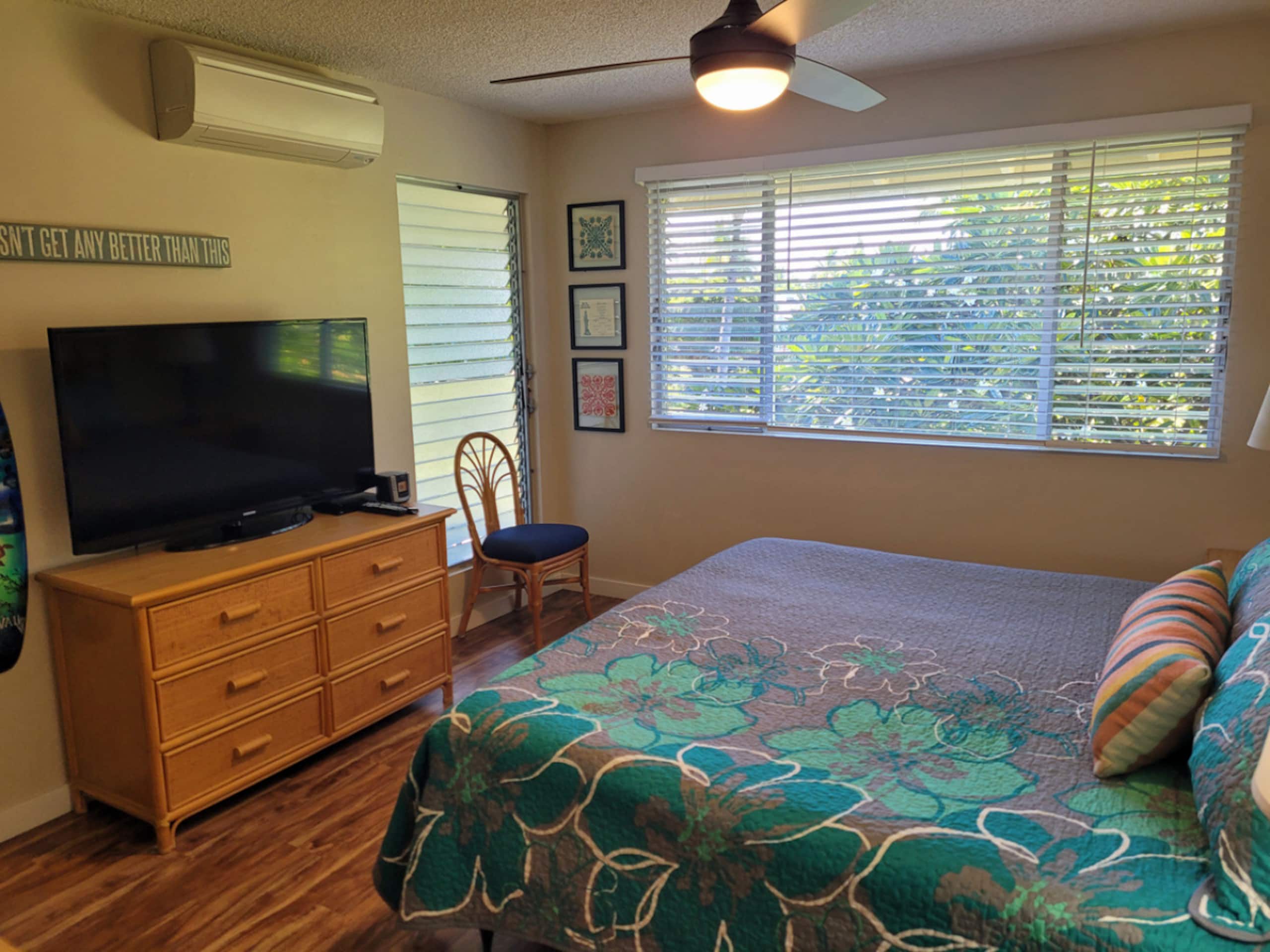 Condo in Kailua-Kona · ★4.87 · 2 bedrooms · 3 beds · 2 private baths - Image 27
