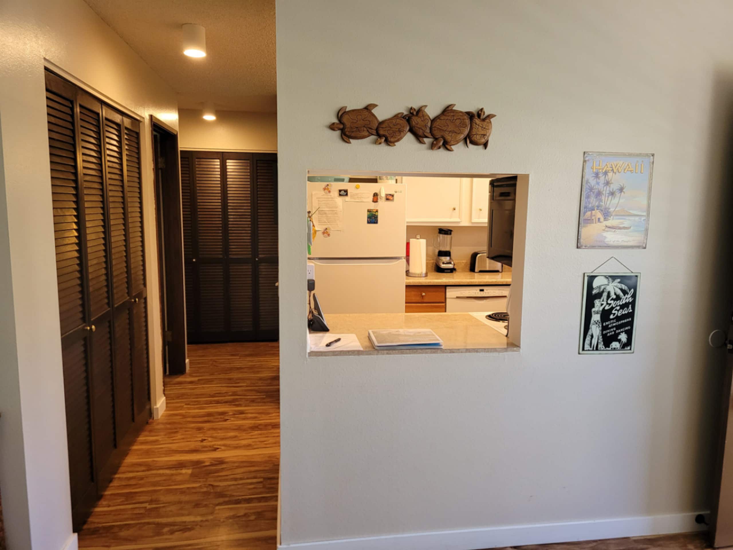Condo in Kailua-Kona · ★4.87 · 2 bedrooms · 3 beds · 2 private baths - Image 21