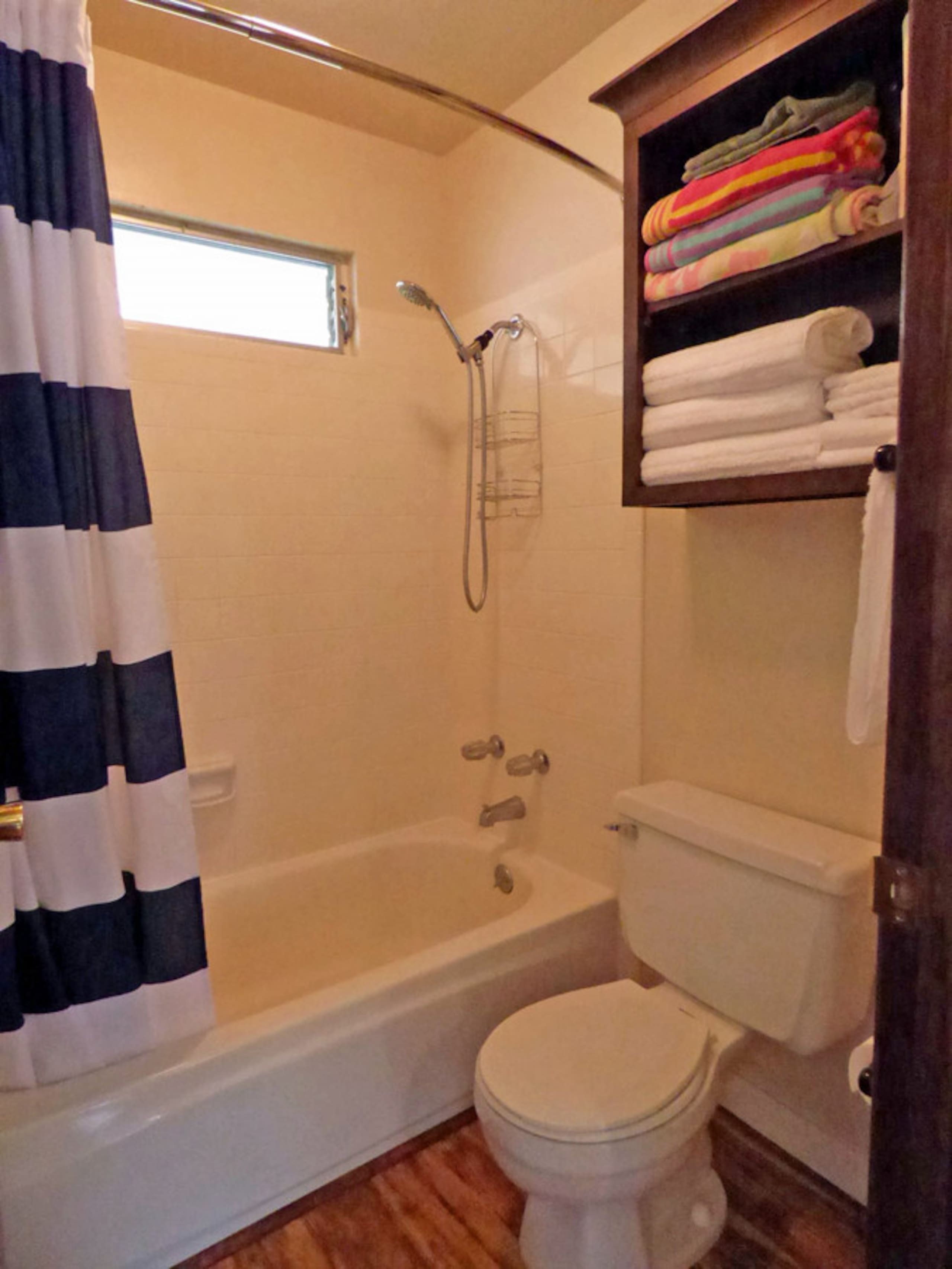 Condo in Kailua-Kona · ★4.87 · 2 bedrooms · 3 beds · 2 private baths - Image 30