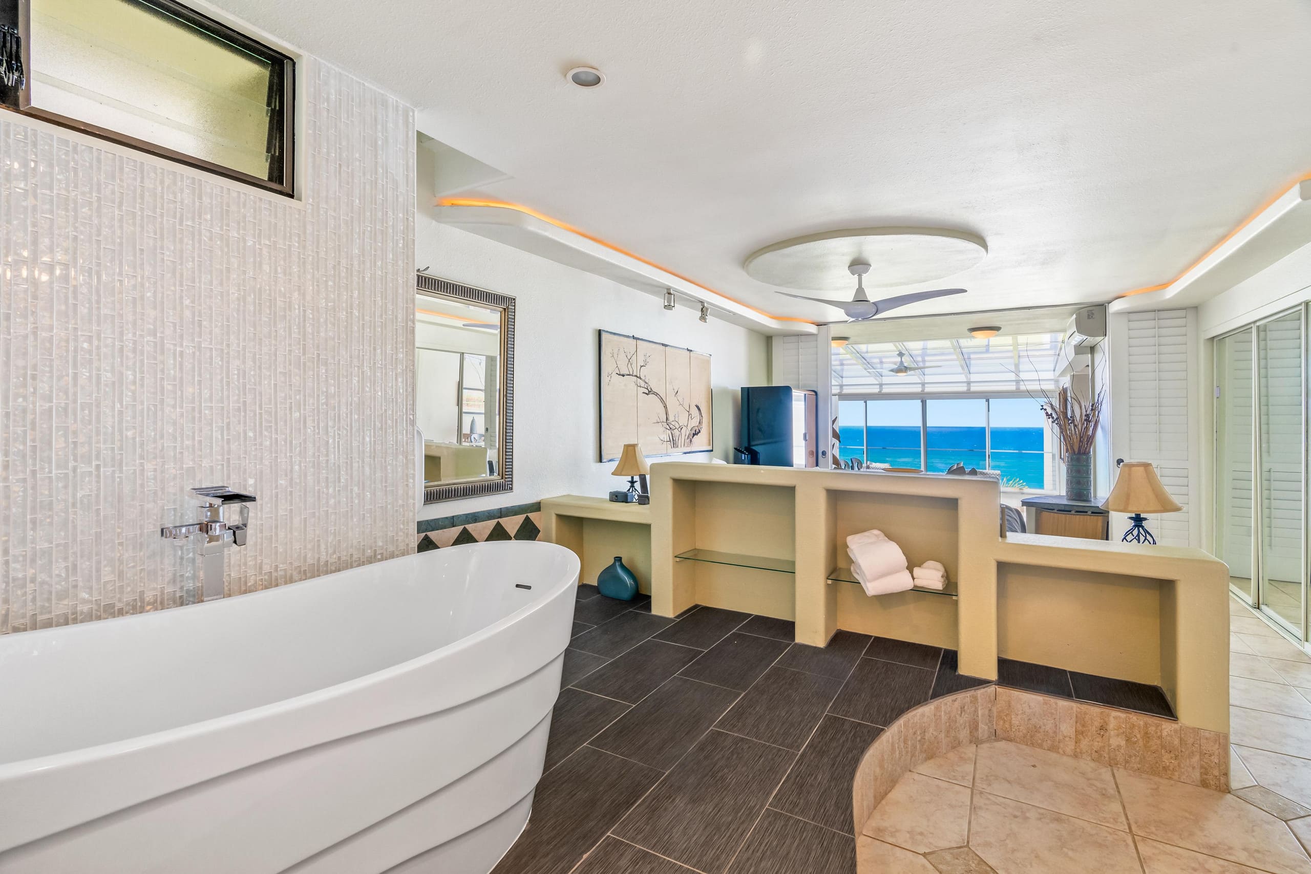 Condo in Princeville · ★4.64 · 2 bedrooms · 2 beds · 2 baths - Image 18