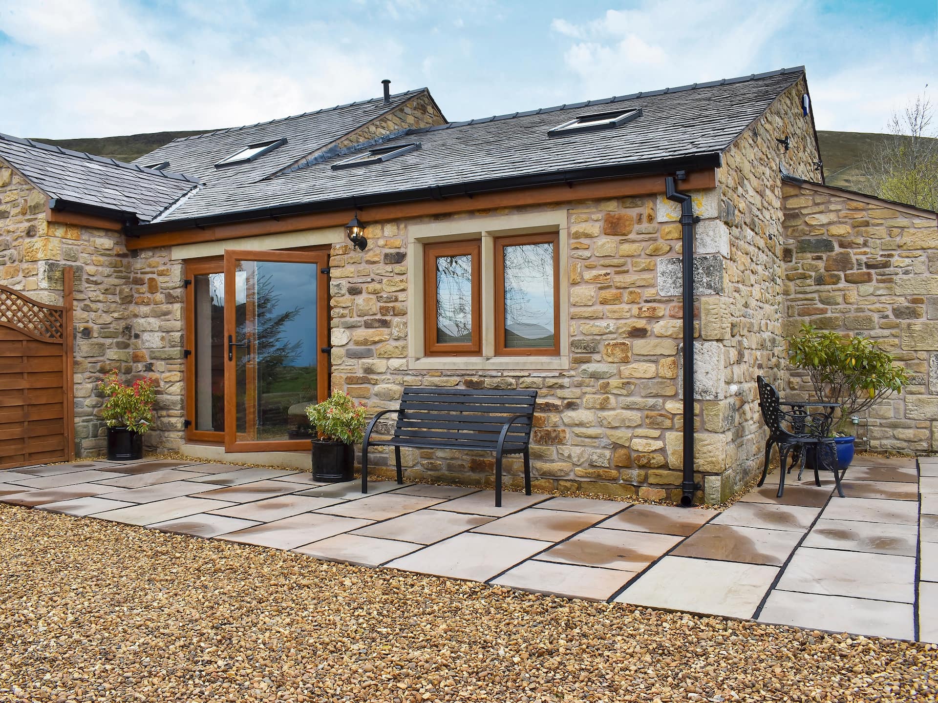 Roosters Rest - UK31826